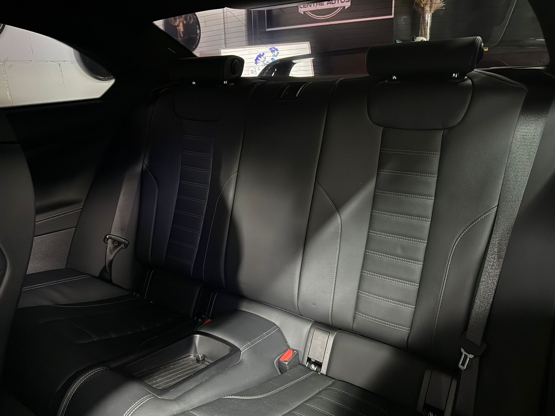 BMW M2 Steptronic / ALL BLACK / Ch Fahrzeug / Gratis Service 10 Jahre-image-13