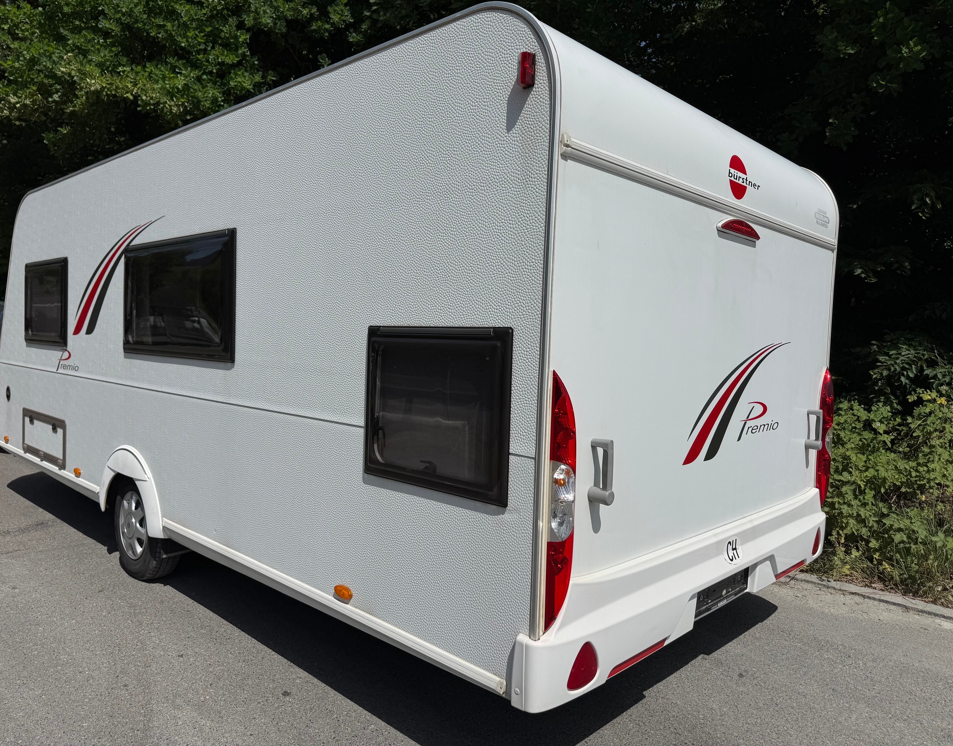 BÜRSTNER Premio 520 TK - Kajüte Stockbett - Garage- Vorzelt-image-1
