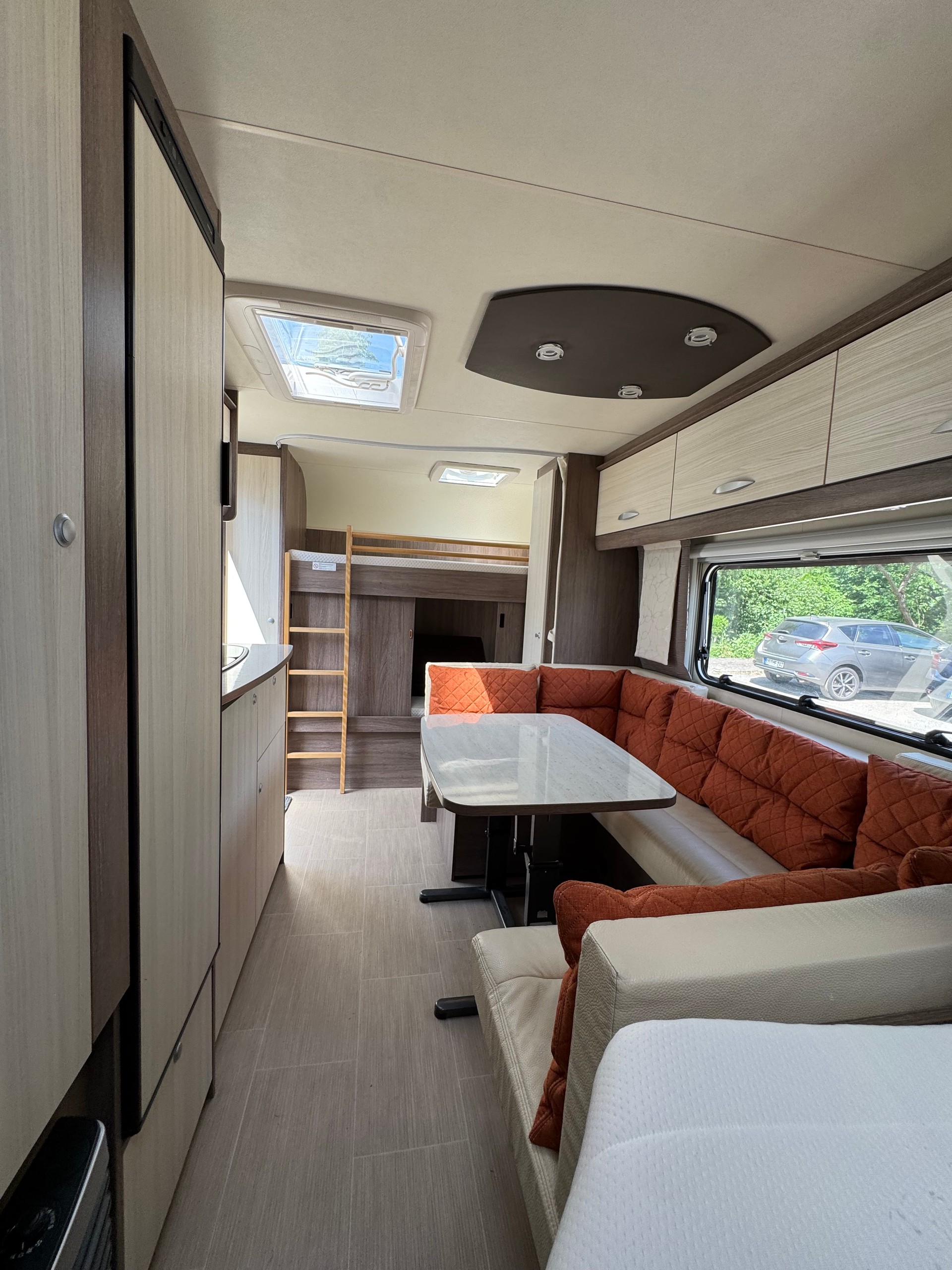 BÜRSTNER Premio 520 TK - Kajüte Stockbett - Garage- Vorzelt-image-10