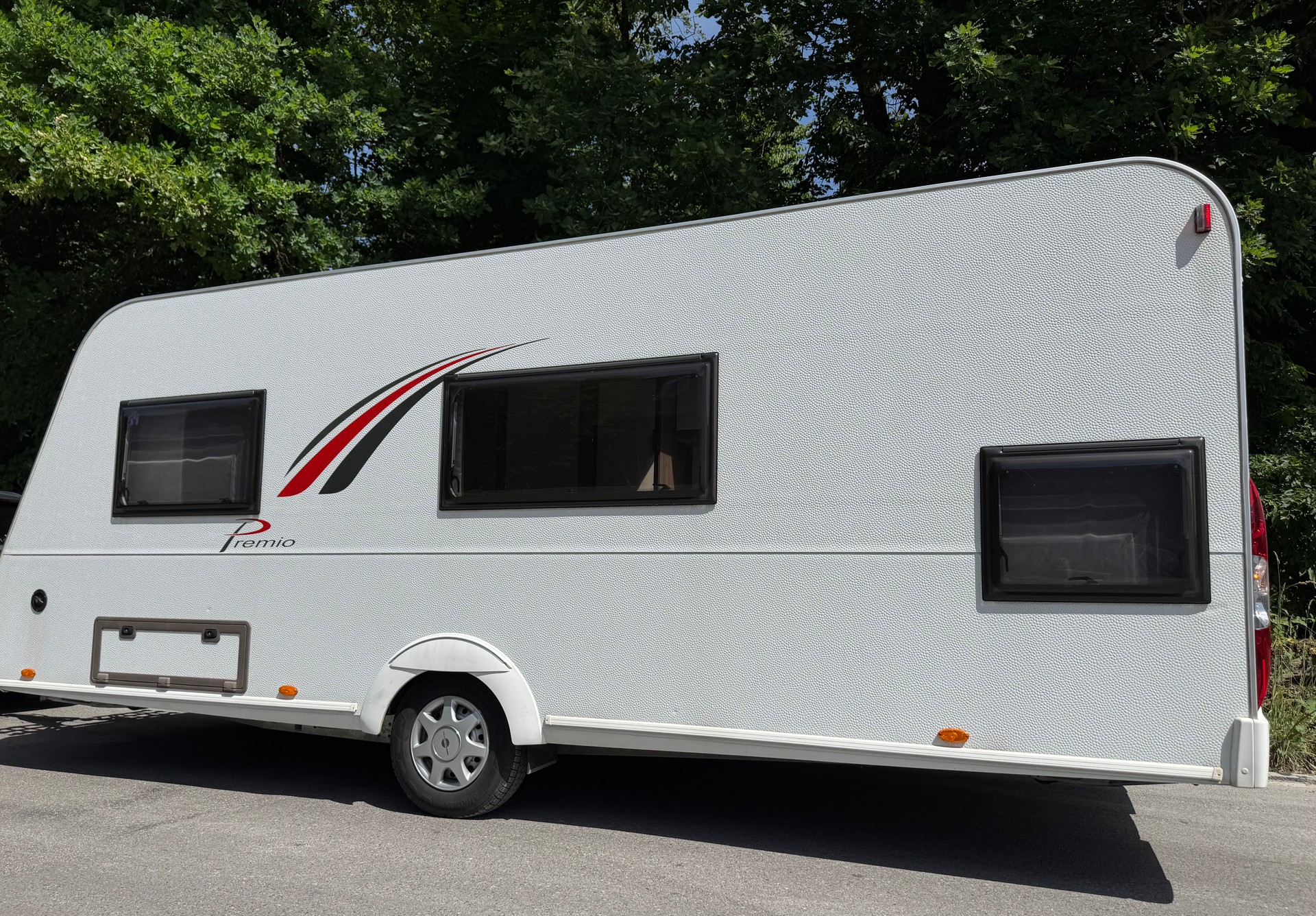 BÜRSTNER Premio 520 TK - Kajüte Stockbett - Garage- Vorzelt-image-3
