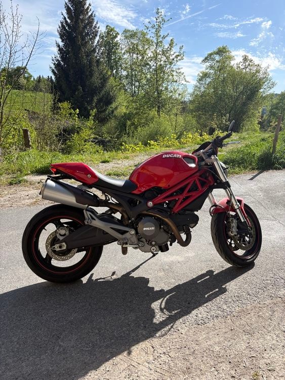 DUCATI Monster 696M ABS (25kW)