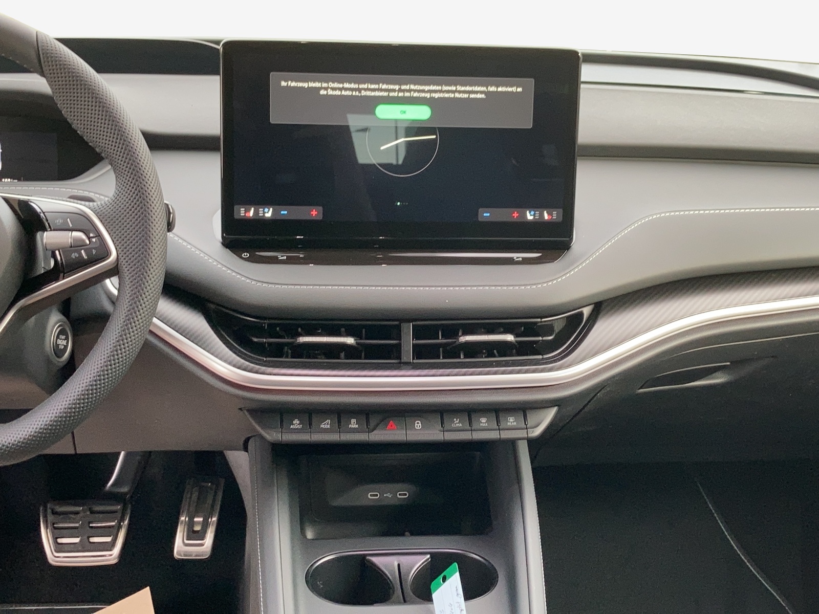 SKODA Enyaq 4x4 RS-image-10