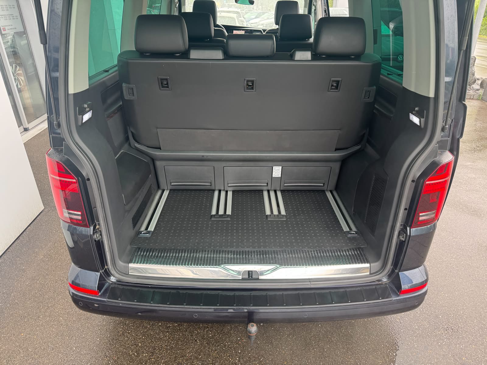 VW T6.1 Multivan 2.0 Bi-TDI Highline 4Motion DSG-image-6