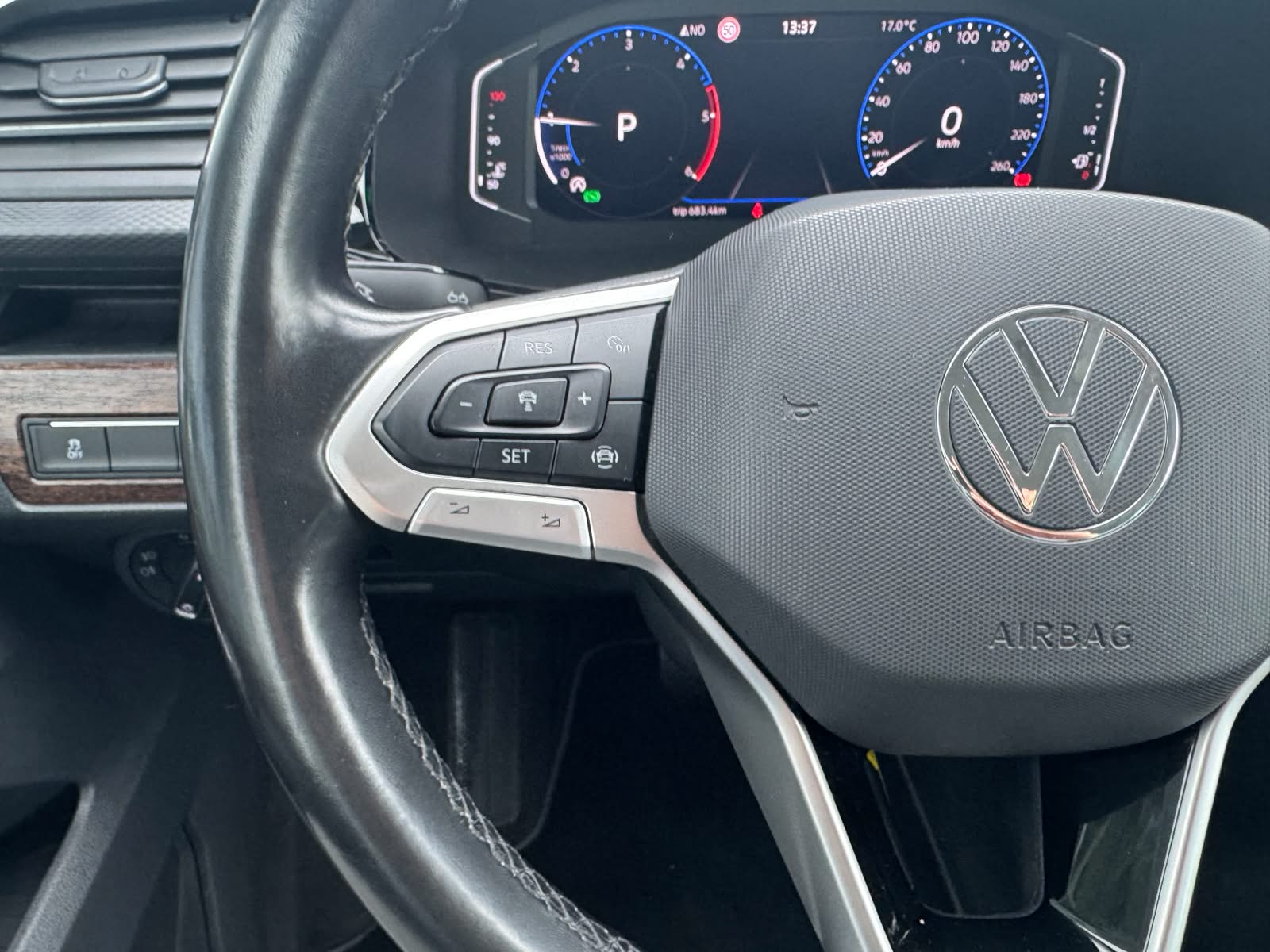 VW T6.1 Multivan 2.0 Bi-TDI Highline 4Motion DSG-image-12