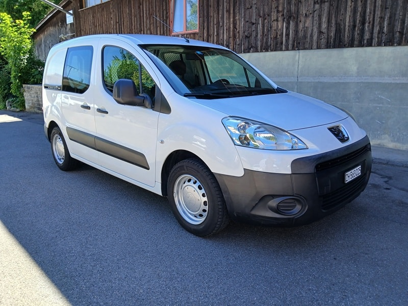 PEUGEOT 1.6 90 Urban Pack-image-0
