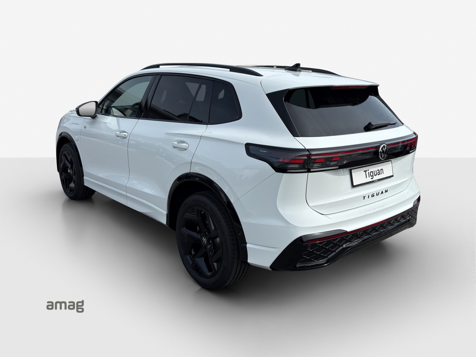 VW Tiguan 1.5 TSI evo2 eHybrid R-Line DSG-image-2