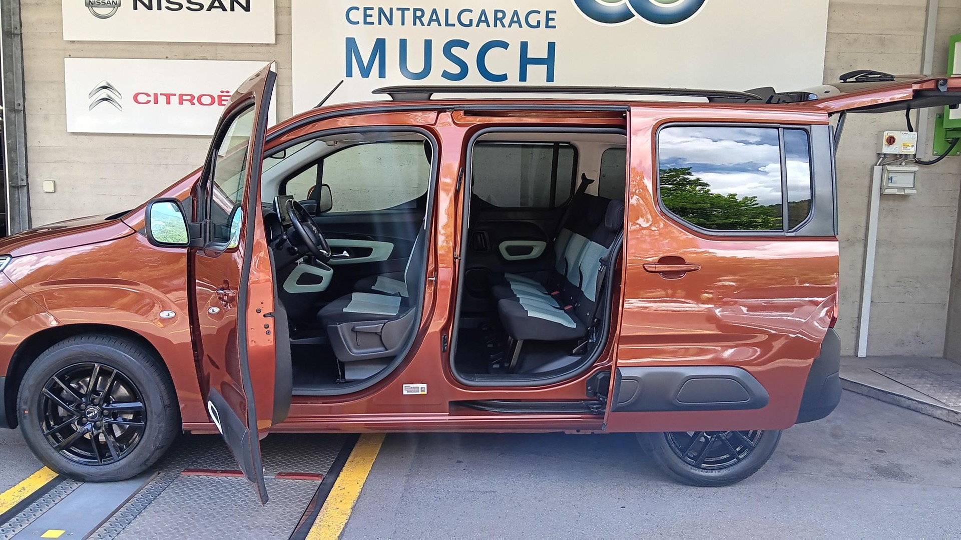 CITROEN Berlingo 1.5 BlueHDi Feel Pack-image-5