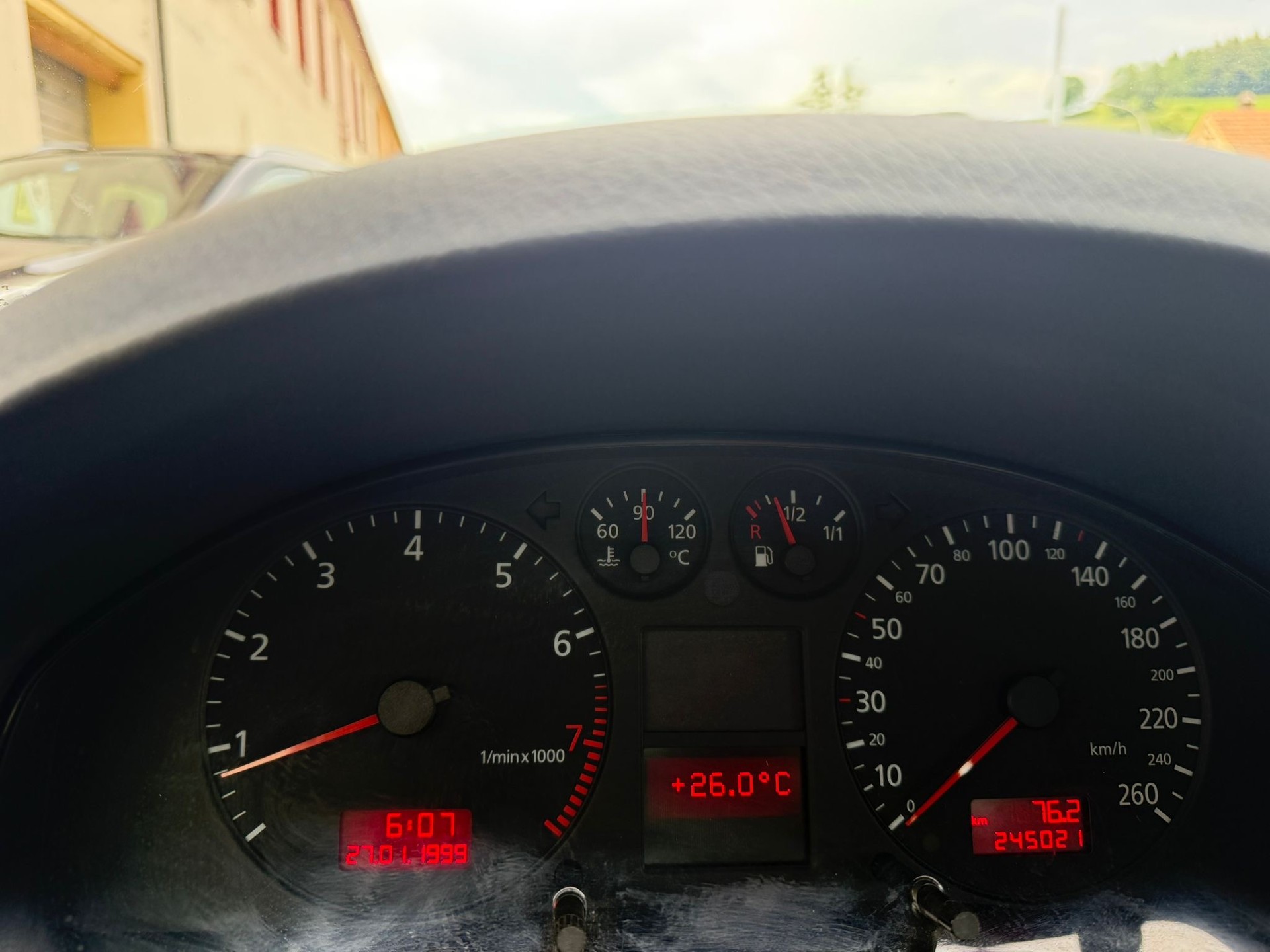 AUDI A4 Avant 1.8 T quattro Ambiente-image-10