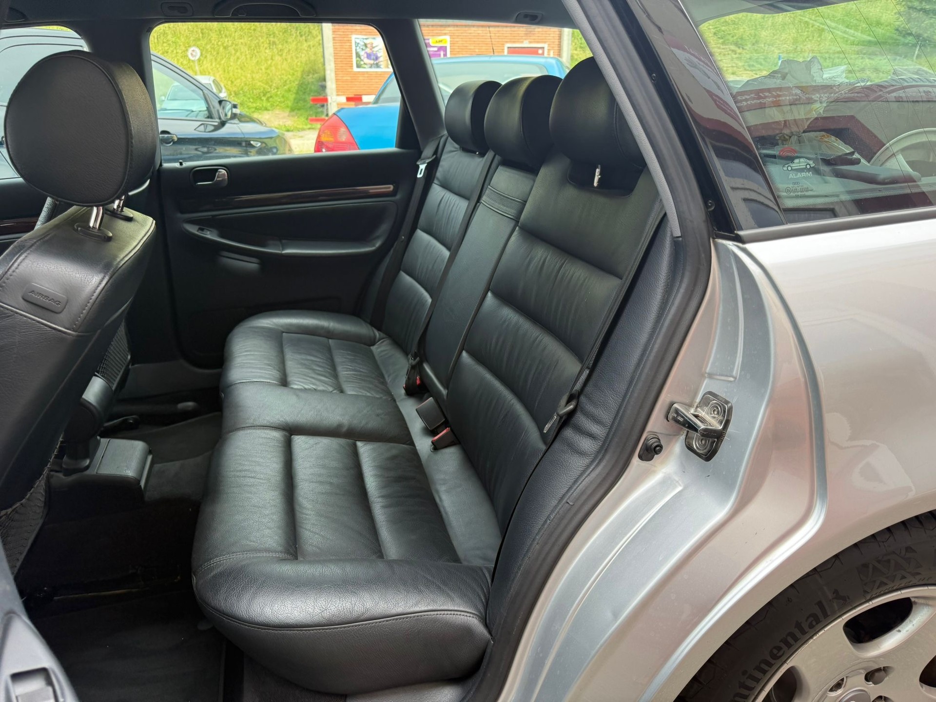 AUDI A4 Avant 1.8 T quattro Ambiente-image-6