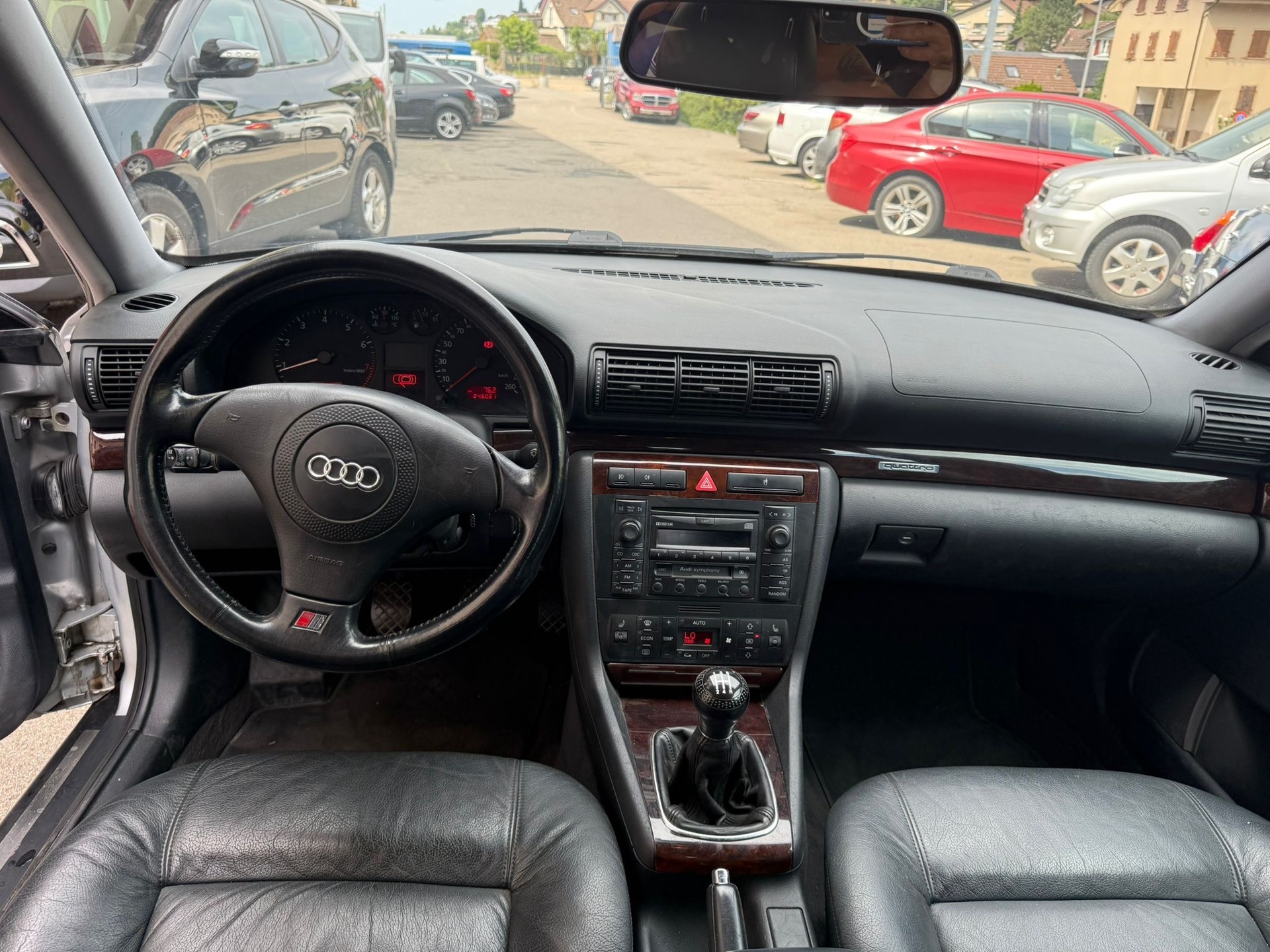 AUDI A4 Avant 1.8 T quattro Ambiente-image-8