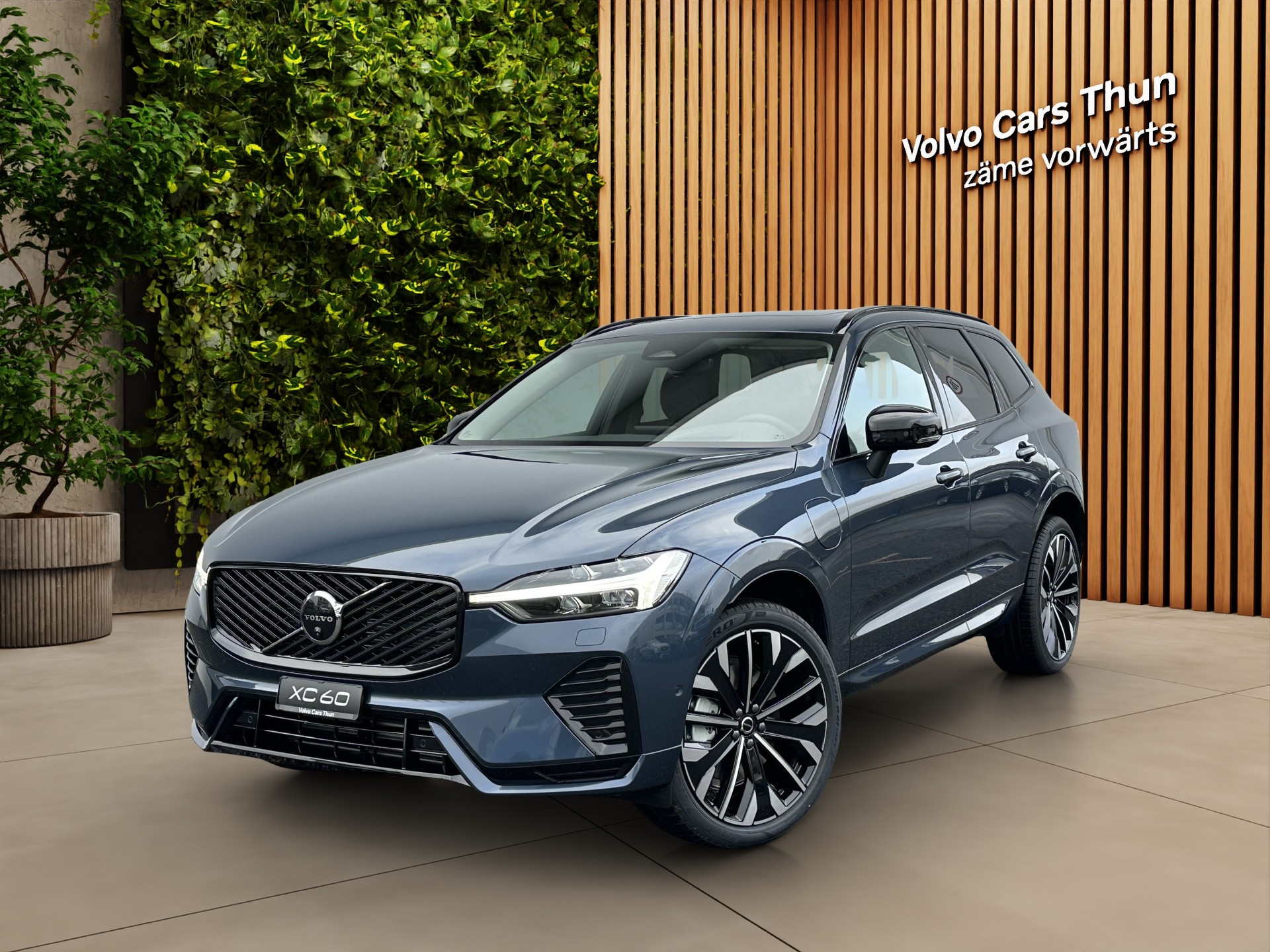 VOLVO XC60 2.0 T8 TE Ultra Dark eAWD