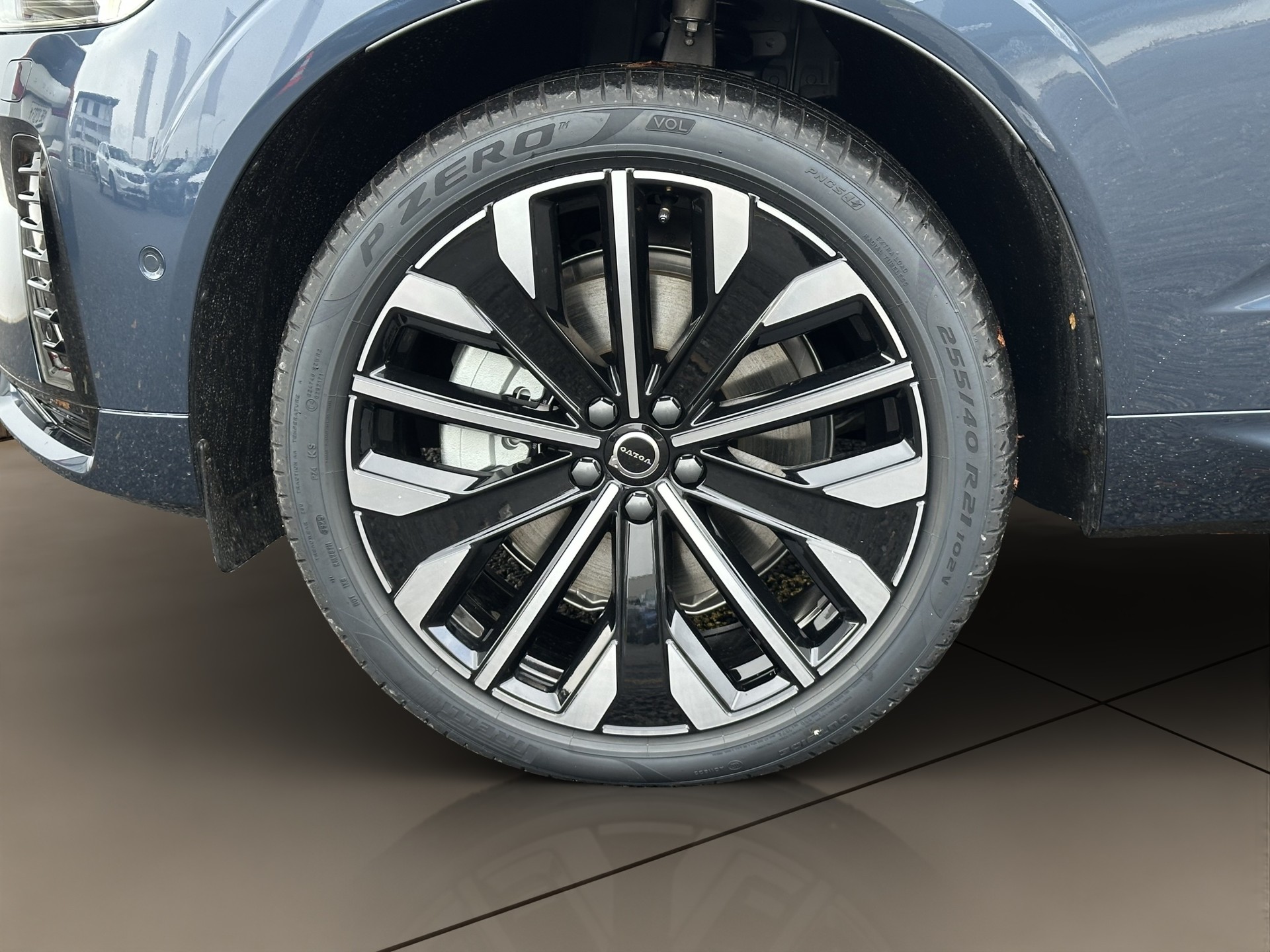 VOLVO XC60 2.0 T8 TE Ultra Dark eAWD-image-7
