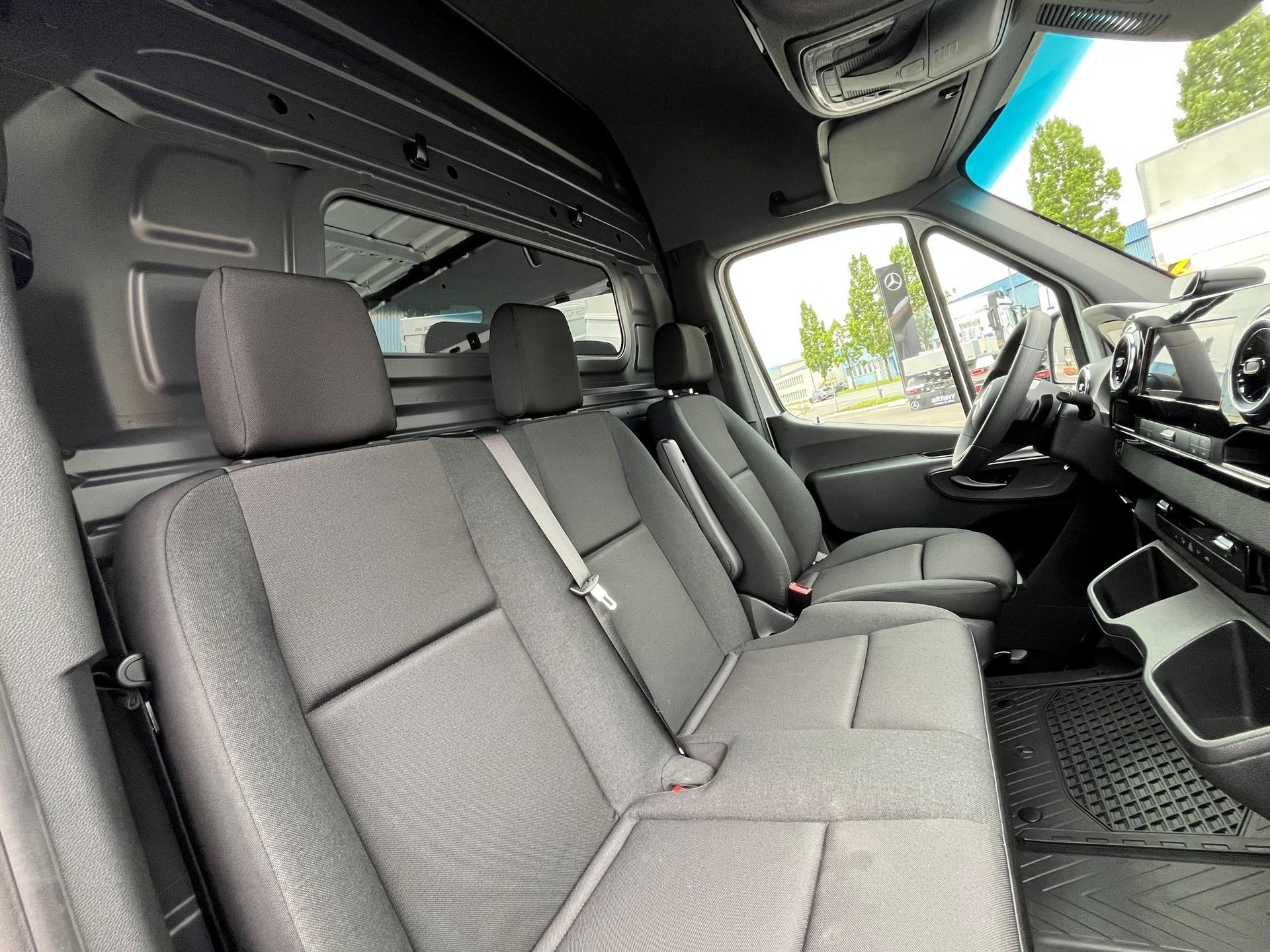 MERCEDES-BENZ Sprinter 317 Kaw. 3665 S 2.0 CDI 170 Pro-image-14