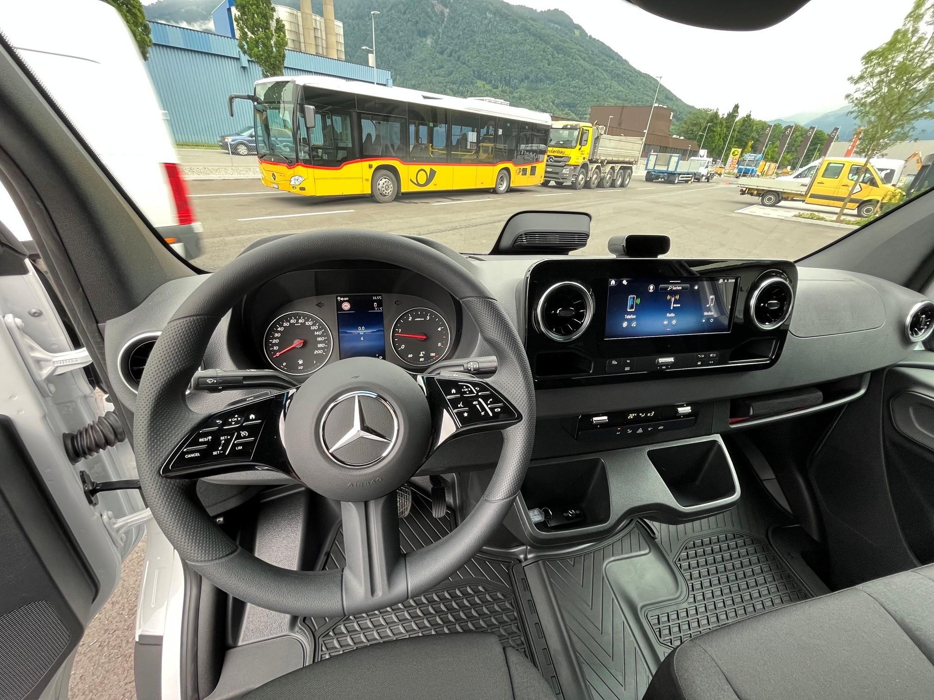 MERCEDES-BENZ Sprinter 317 Kaw. 3665 S 2.0 CDI 170 Pro-image-12