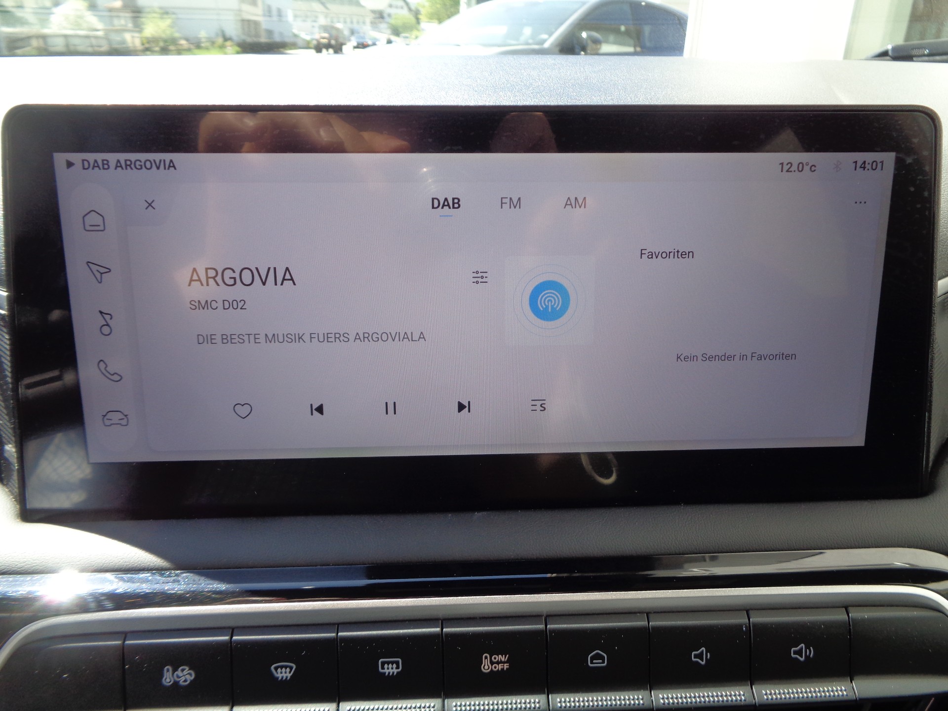MG 3 1.5 Hybrid Luxury Aut.-image-8