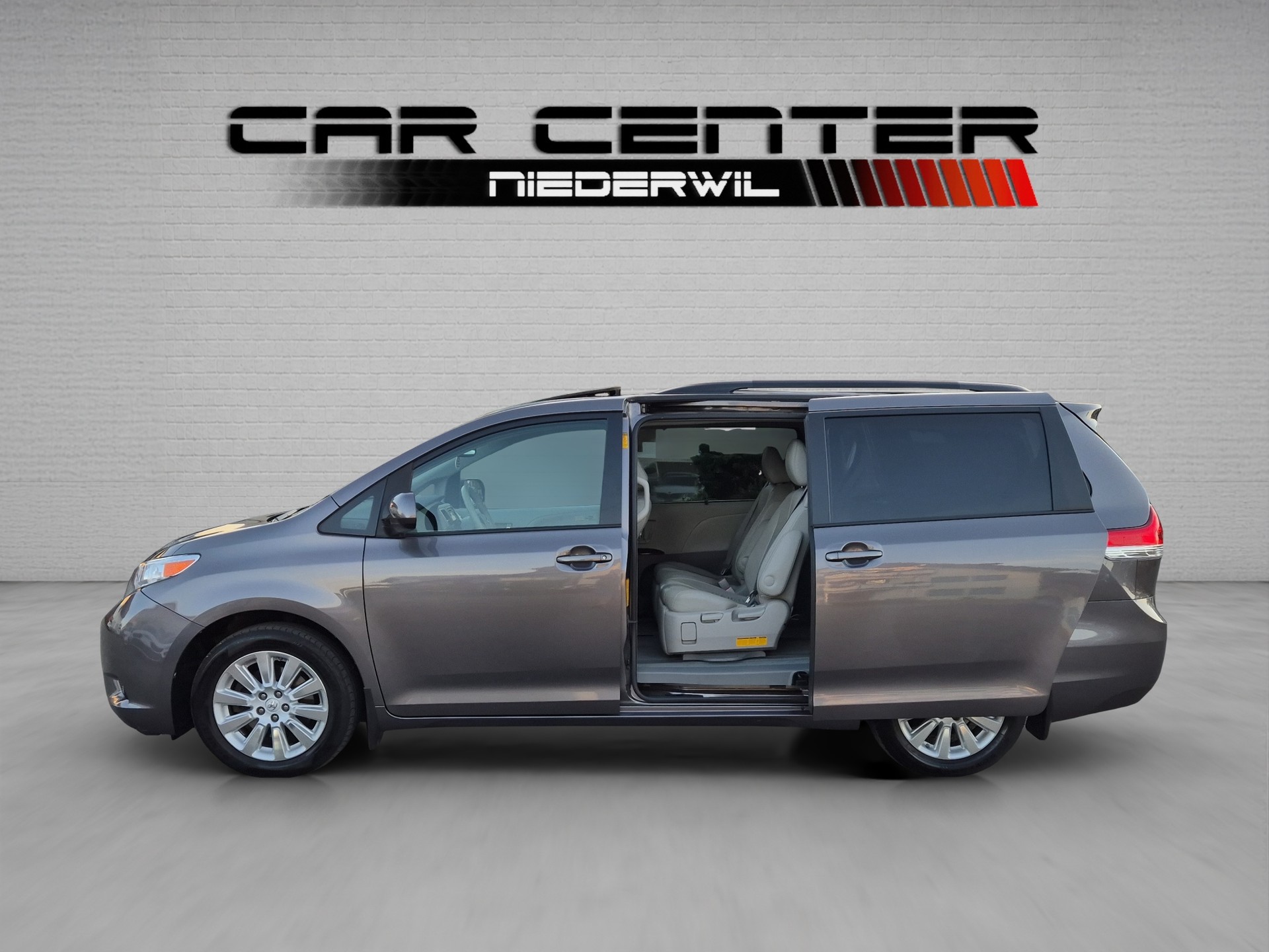 TOYOTA Sienna 3.5 A 4WD, 7-PLÄTZER-image-4
