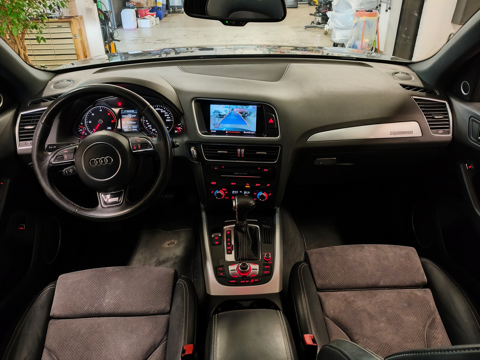 AUDI Q5 2.0 TDI quattro S-tronic-image-16