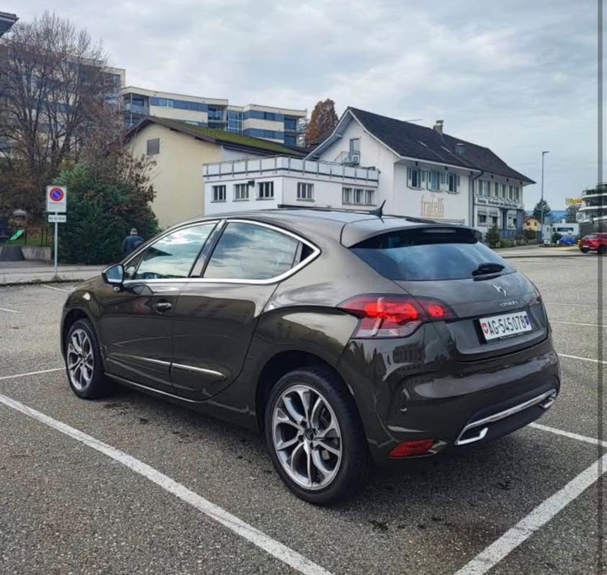 DS AUTOMOBILES 1.6 THP 165 Sport Chic-image-2