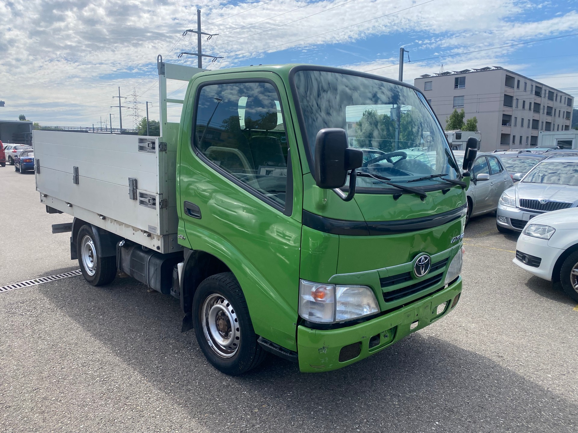 TOYOTA Dyna 100 3.0 D-4D-image-1