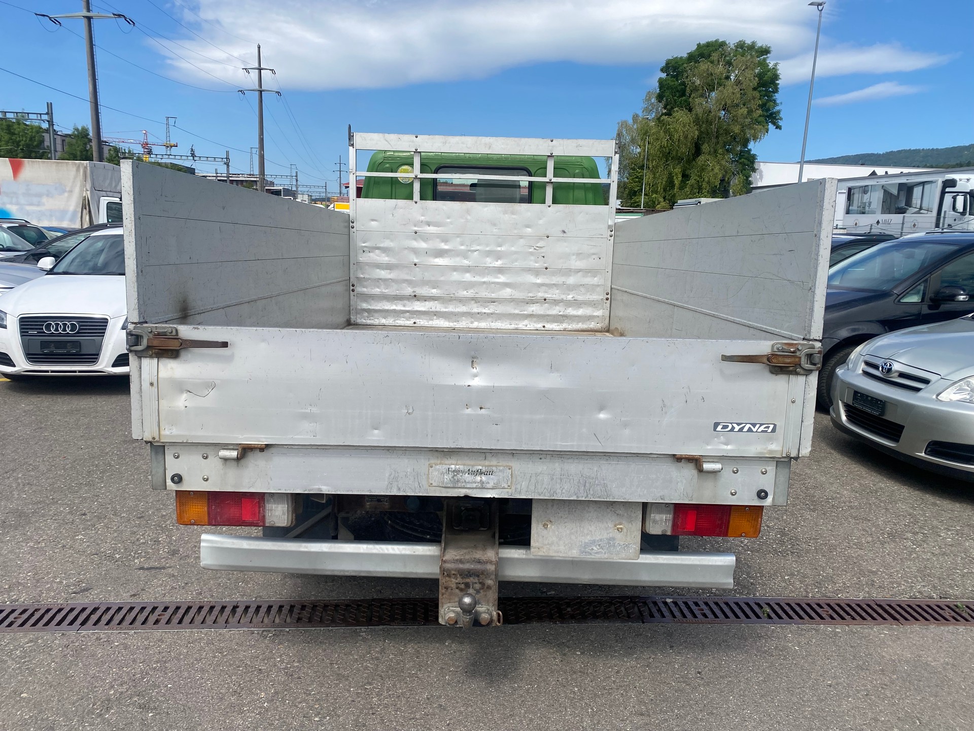 TOYOTA Dyna 100 3.0 D-4D-image-7