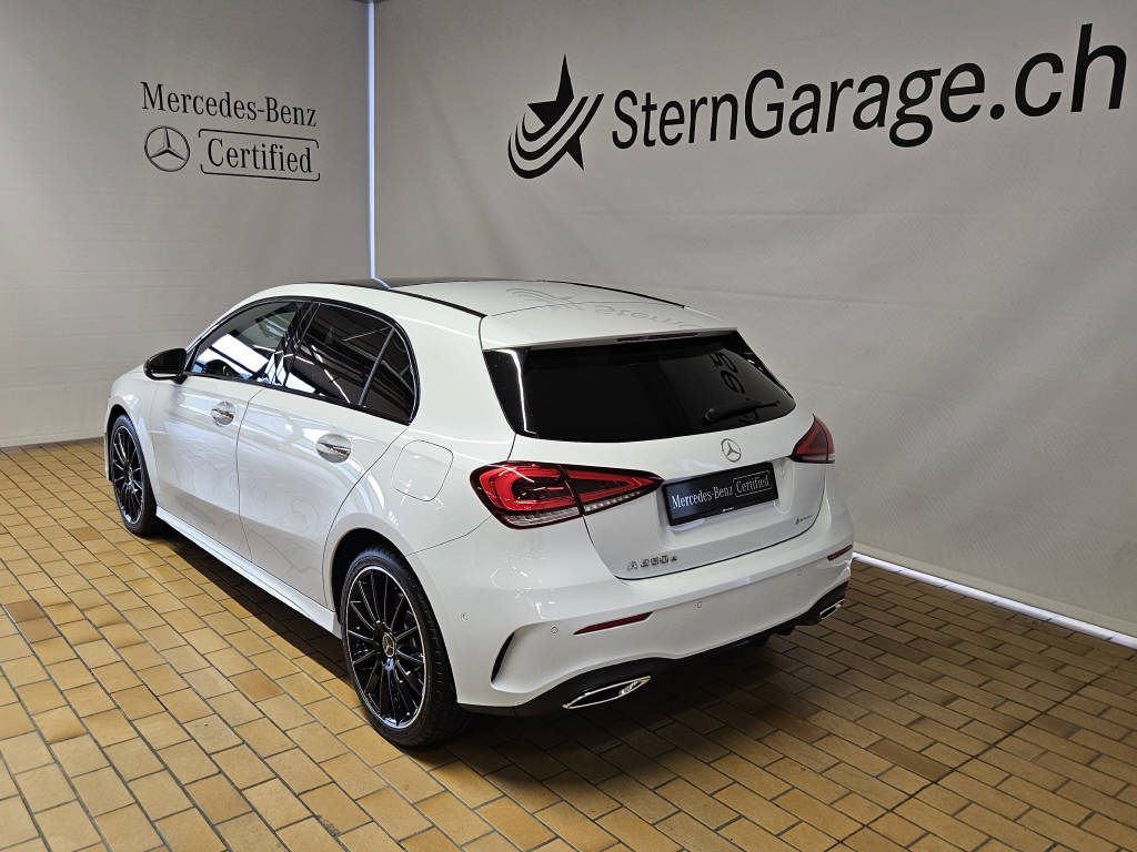 MERCEDES-BENZ A 250 e AMG Line-image-2