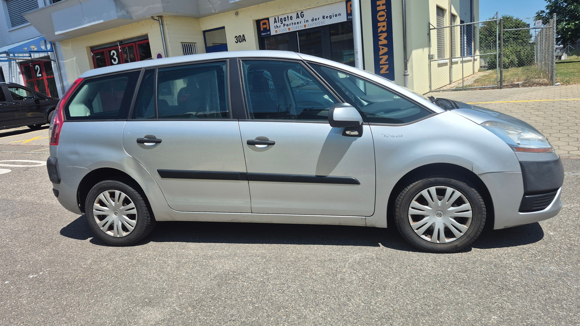 CITROEN Grand C4 Picasso 1.6 HDI 16V X-image-3