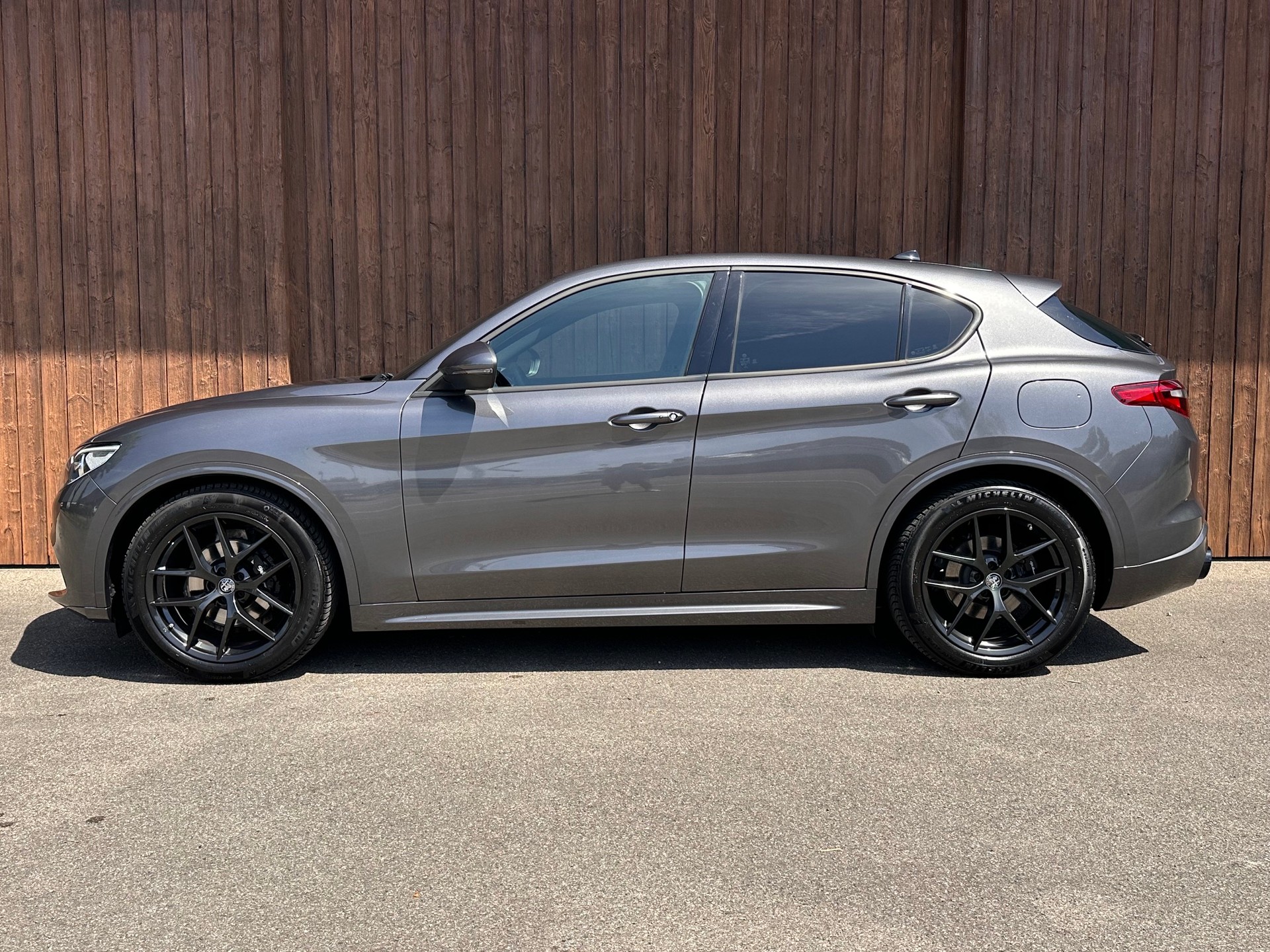 ALFA ROMEO Stelvio 2.0 TI Q4 Automatic MY21 Face Lift-image-4