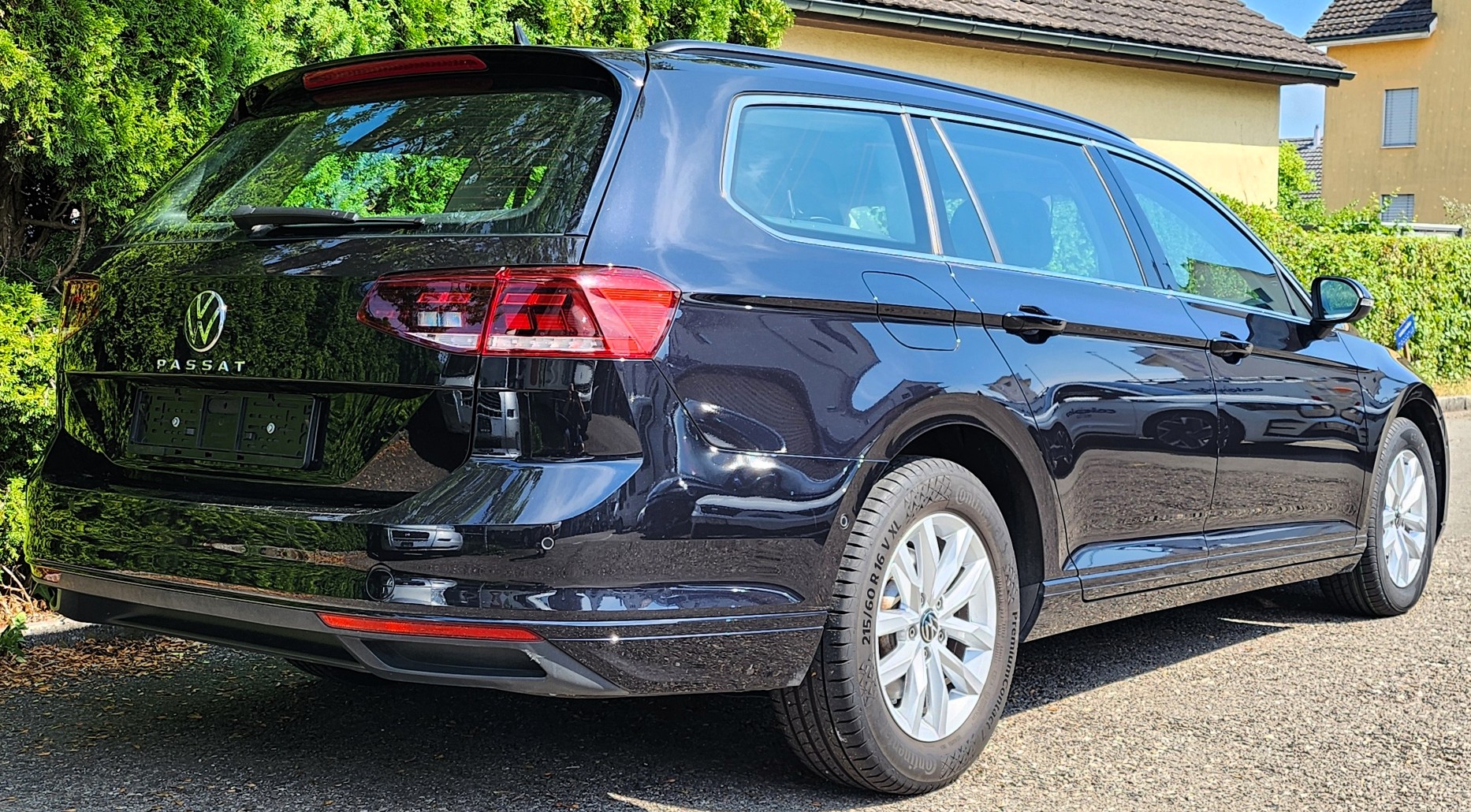 VW Passat 2.0 TDI BMT Business DSG-image-4