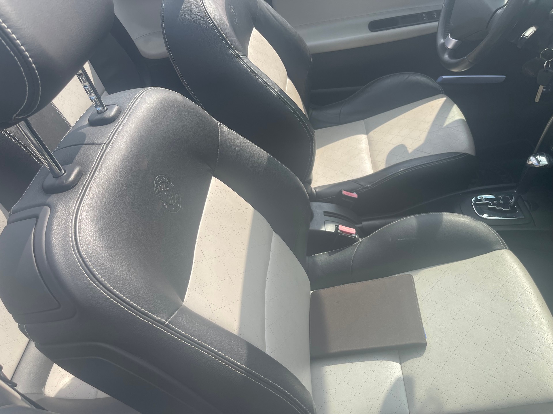PEUGEOT 207 CC 1.6 16V Roland Garros Automatic-image-3