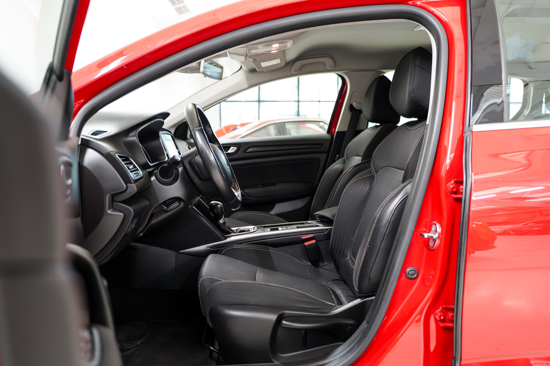 RENAULT Mégane Grandtour 1.5 dCi Business EDC-image-10