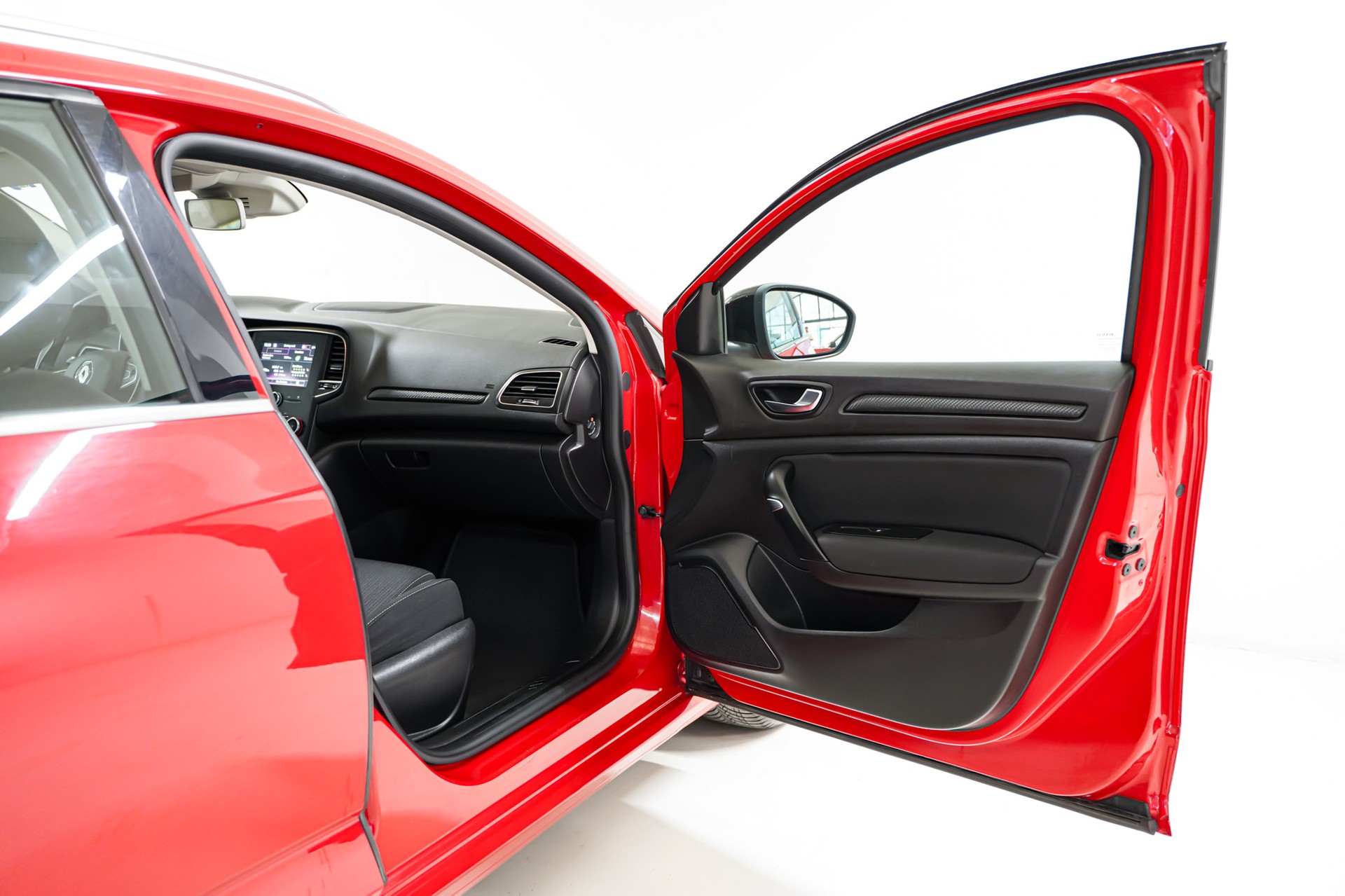 RENAULT Mégane Grandtour 1.5 dCi Business EDC-image-14