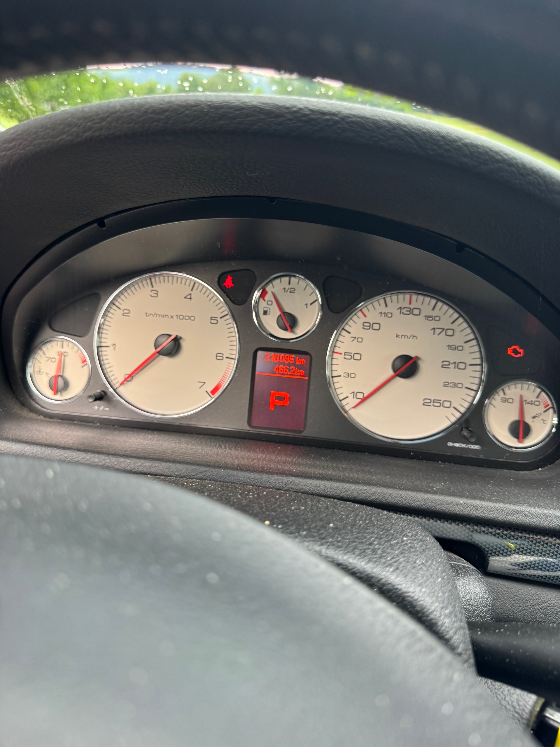 PEUGEOT 407 SW 2.0 ST Dynamic-image-5