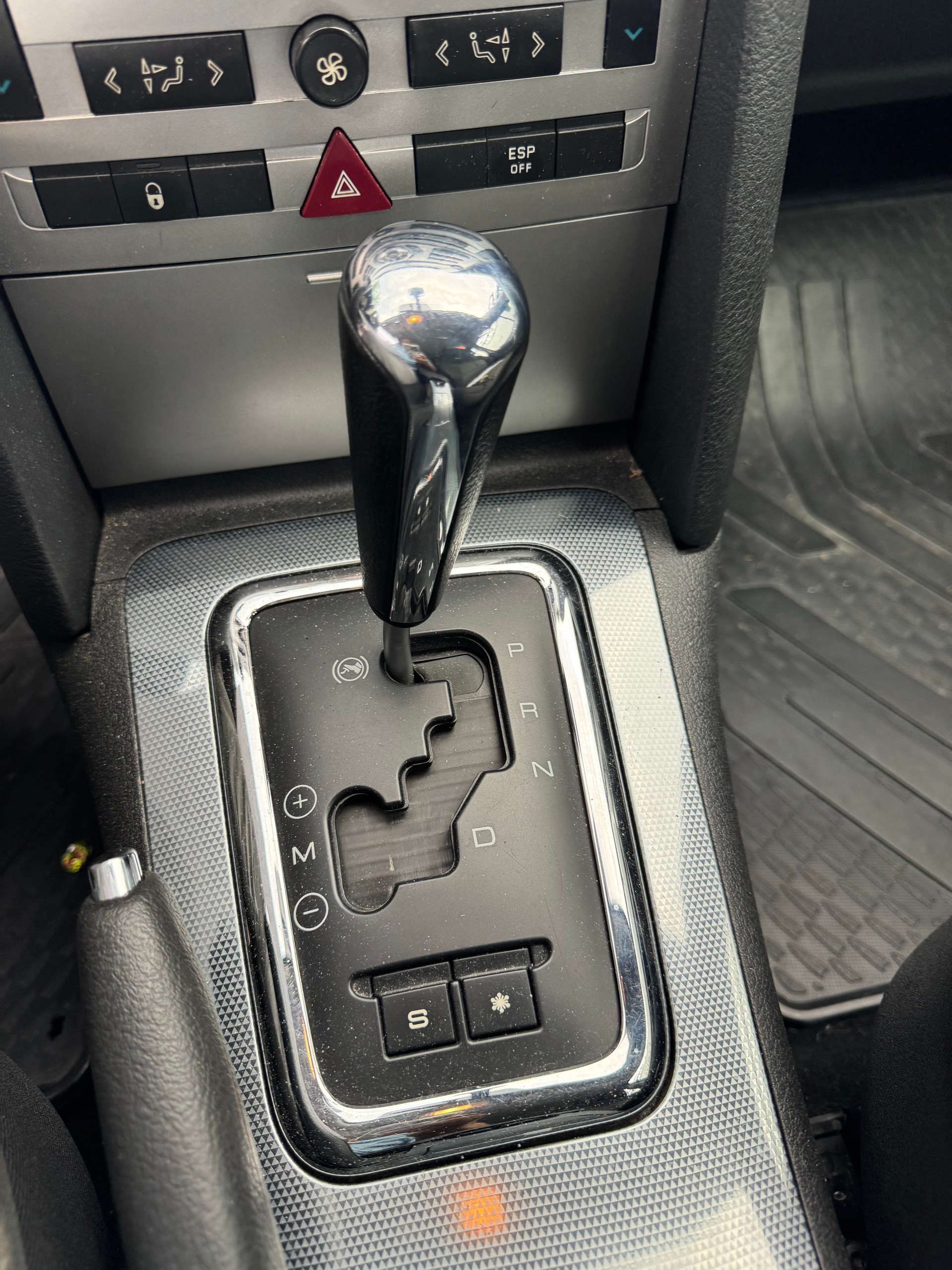 PEUGEOT 407 SW 2.0 ST Dynamic-image-7