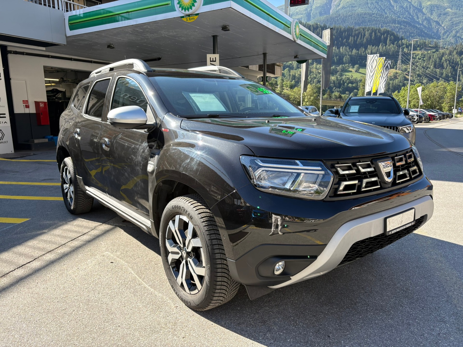 DACIA Duster TCe 150 Prest. 4x4-image-2