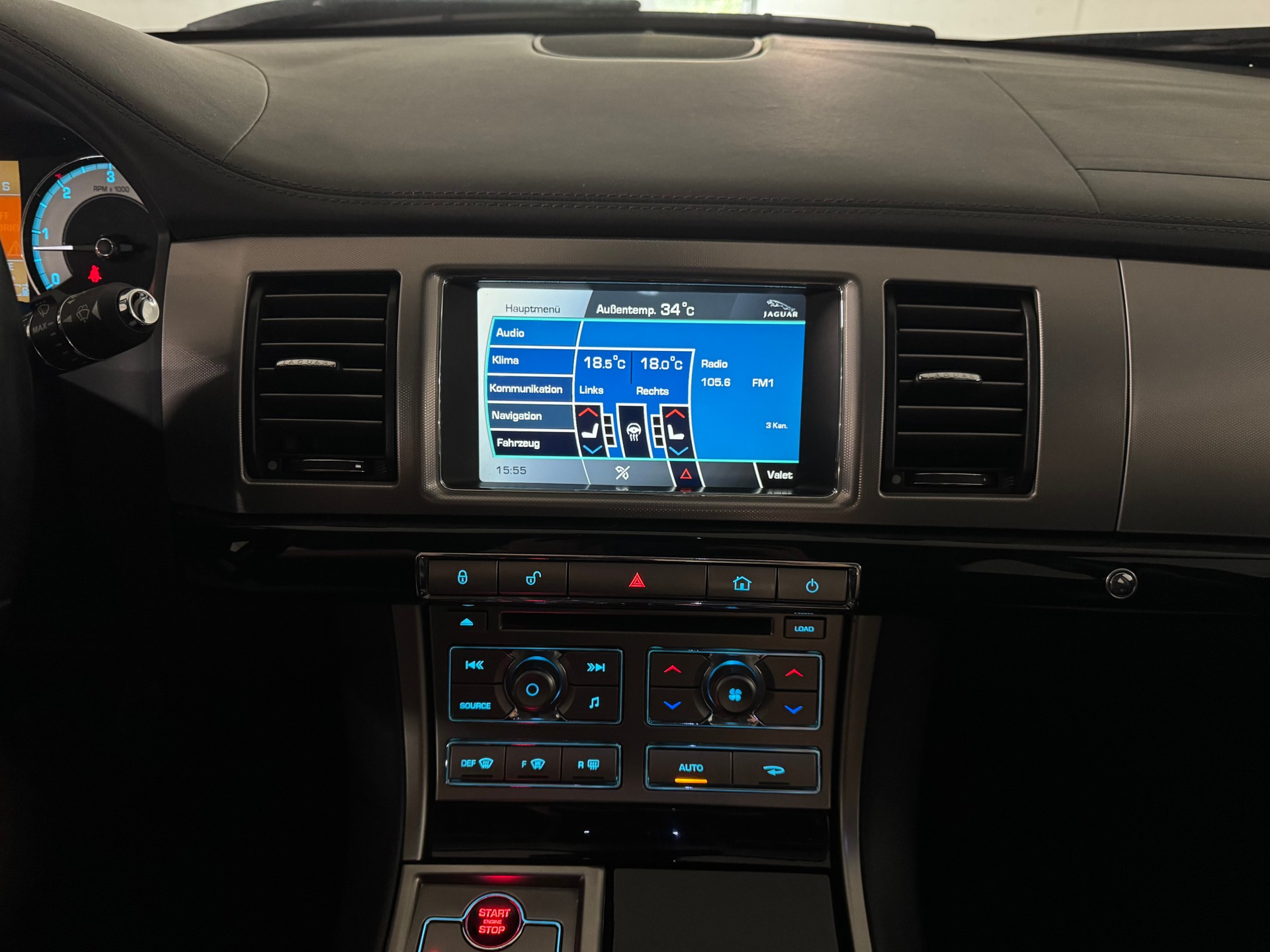 JAGUAR XF 3.0d S V6 Premium Luxury Exclusive-image-14