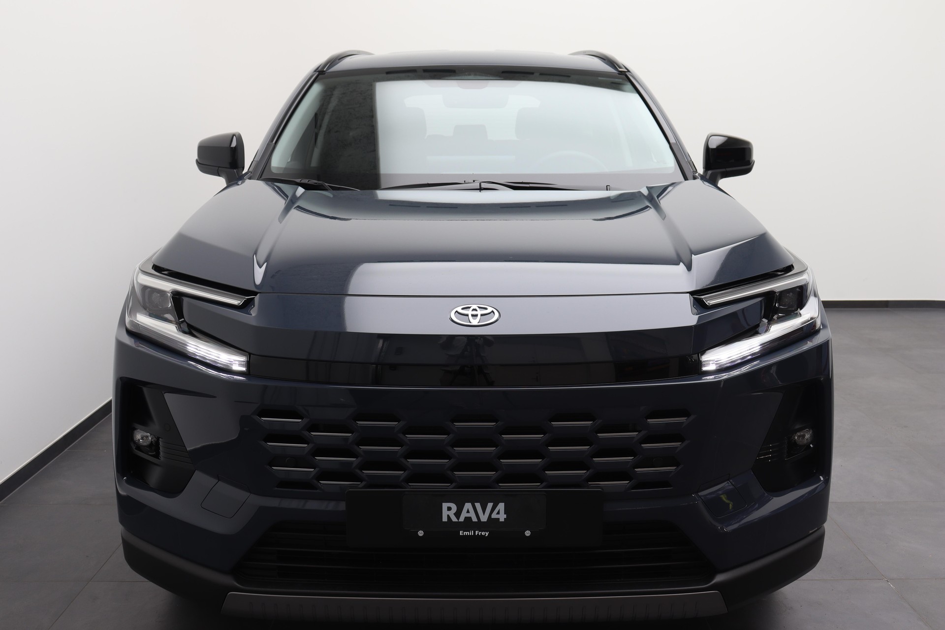 TOYOTA RAV4 2.5 Plug-In-Hybrid Trend-image-4