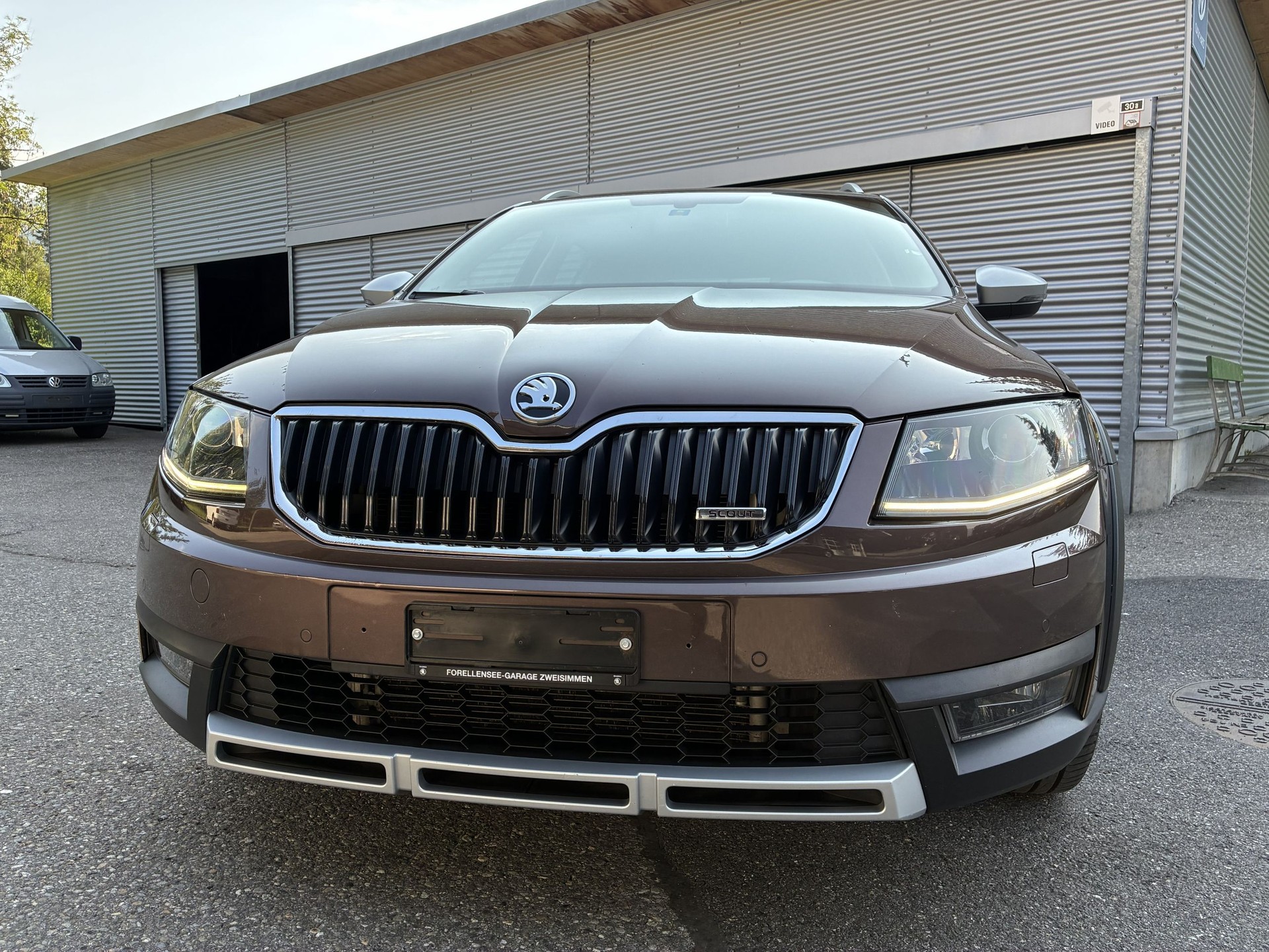 SKODA Octavia Combi 2.0 TDI Scout 4x4 DSG-image-3
