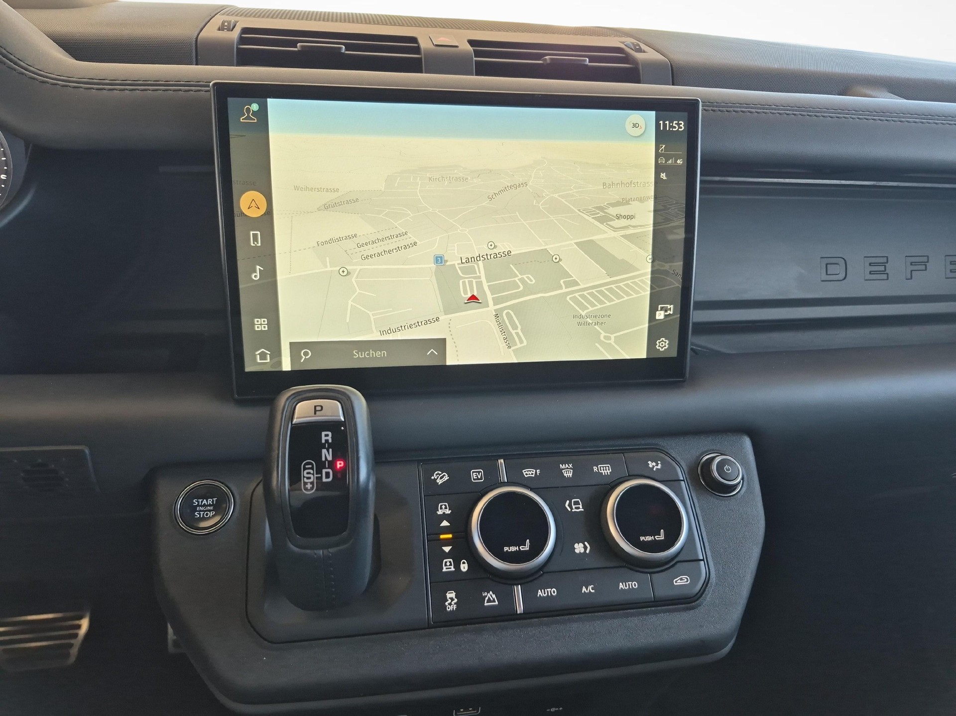 LAND ROVER Defender 110 2.0 P400e X-image-13