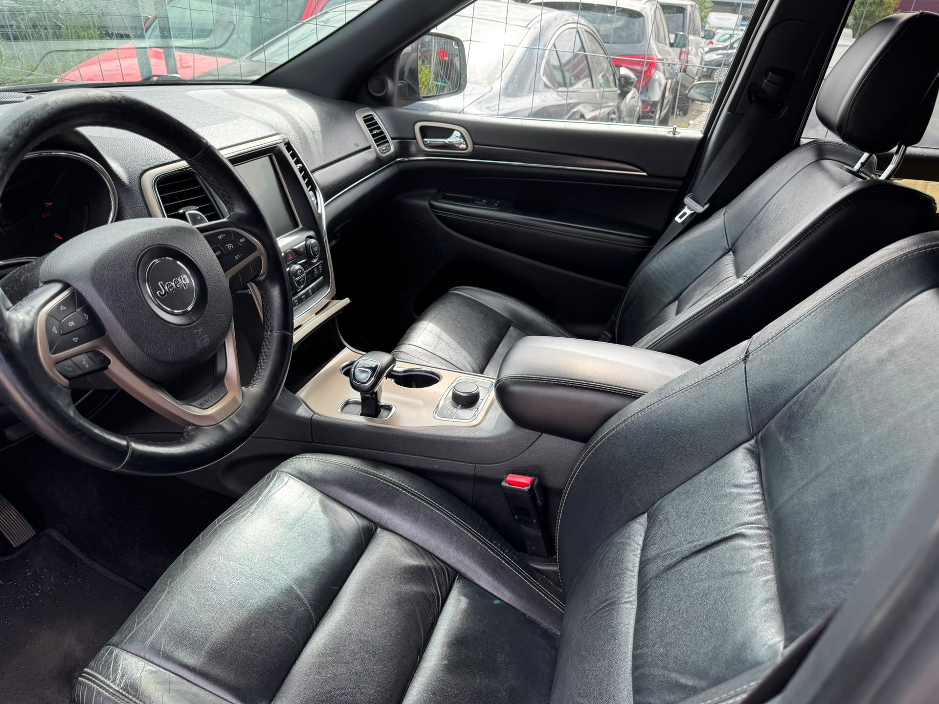 JEEP Grand Cherokee 3.0 CRD Limited Automatic-image-8
