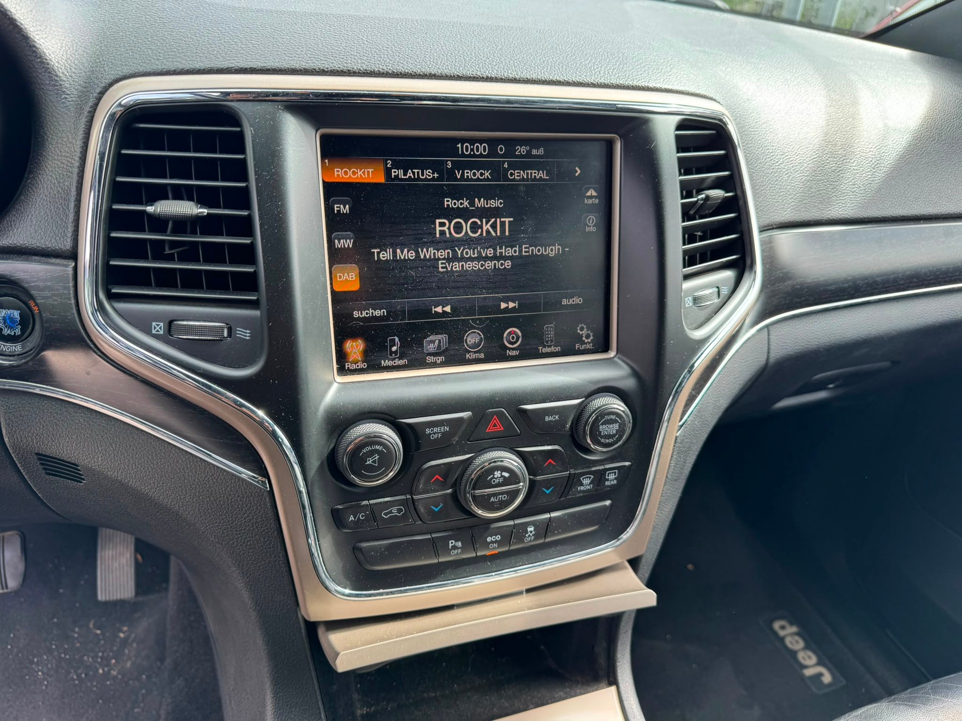 JEEP Grand Cherokee 3.0 CRD Limited Automatic-image-5