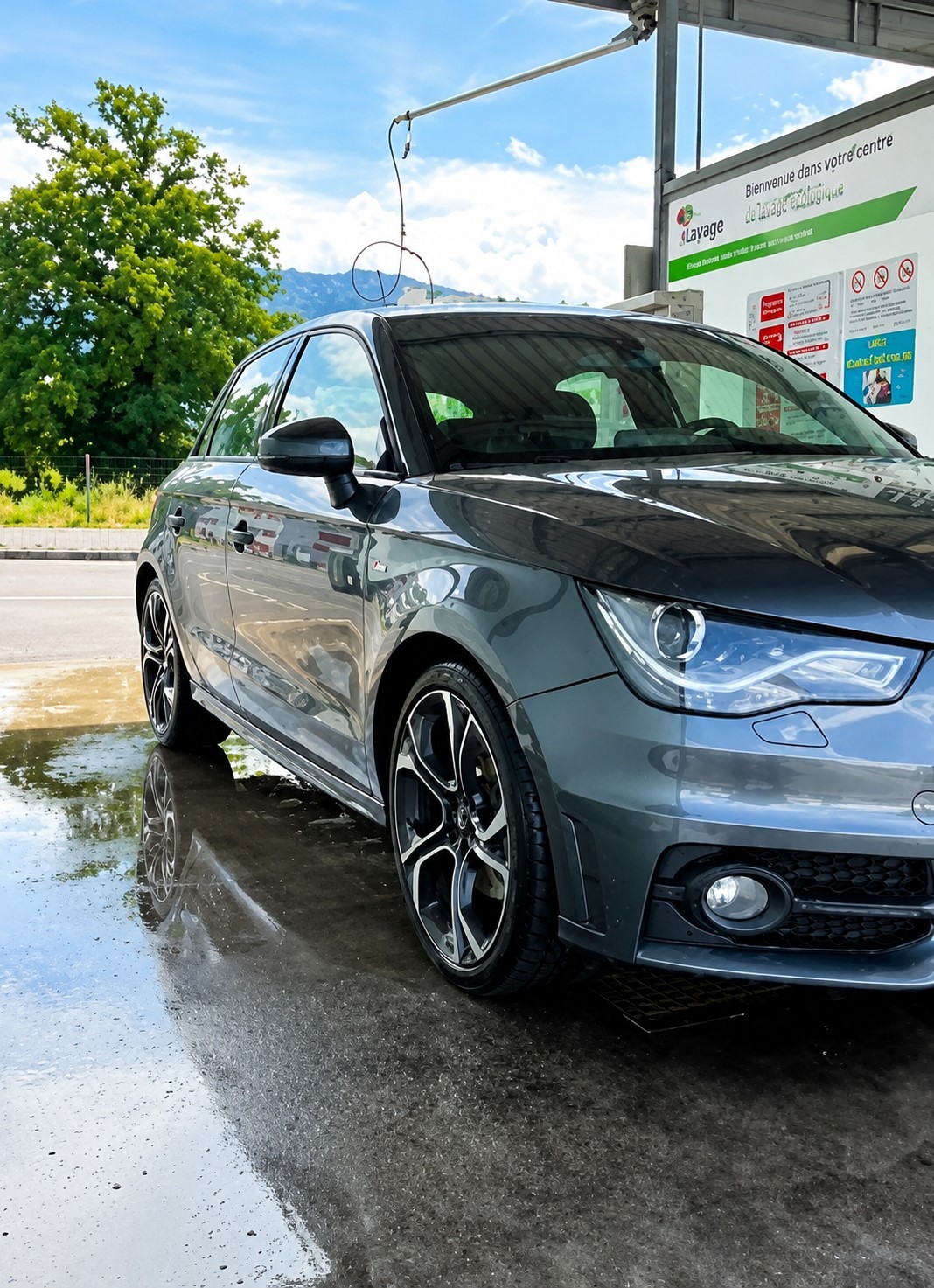 AUDI 1.4 TFSI Ambition S-Tronic-image-3
