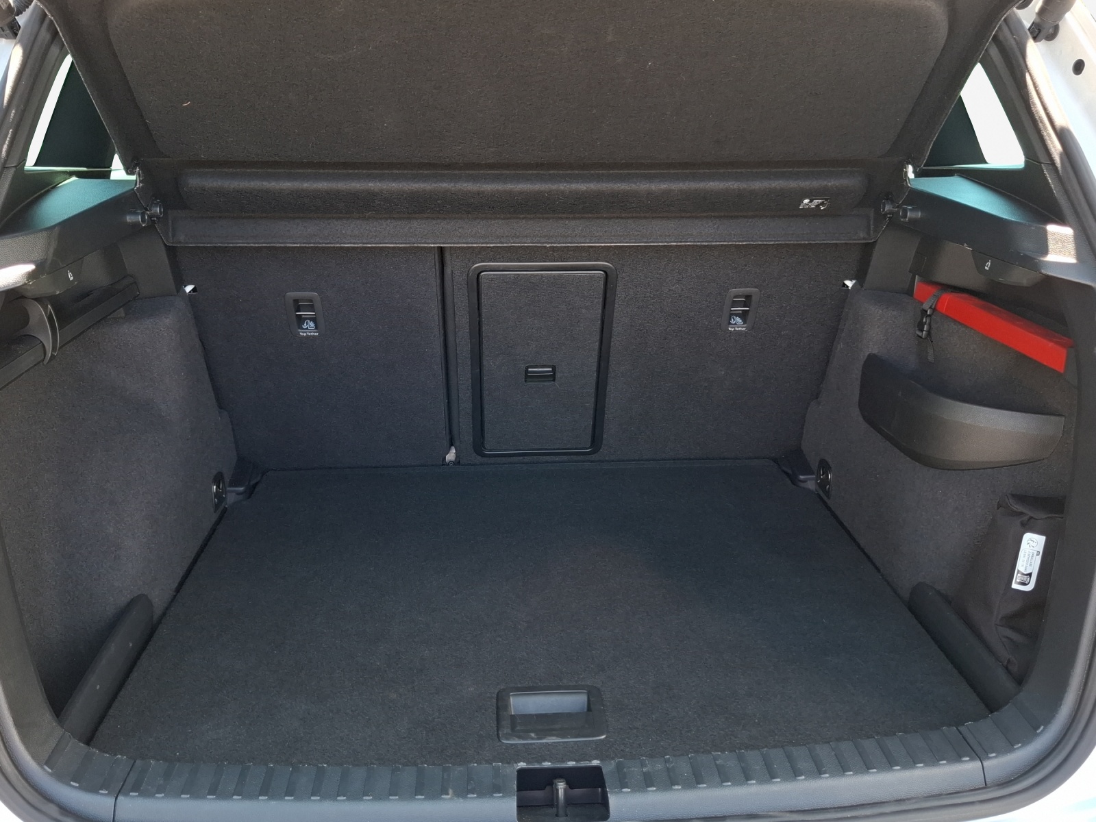 SKODA Karoq 2.0 TSI SportLine 4x4 DSG-image-12