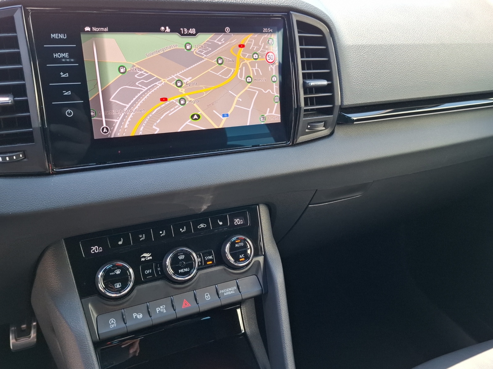 SKODA Karoq 2.0 TSI SportLine 4x4 DSG-image-10