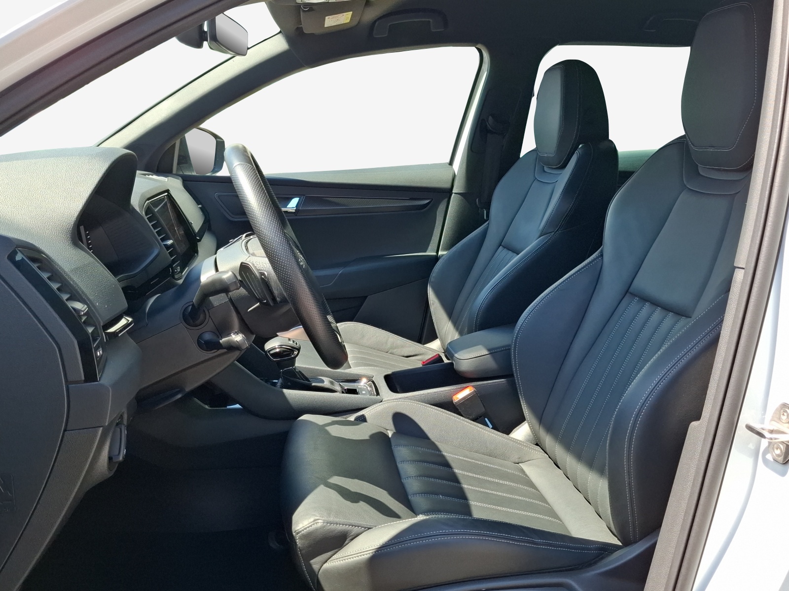 SKODA Karoq 2.0 TSI SportLine 4x4 DSG-image-7