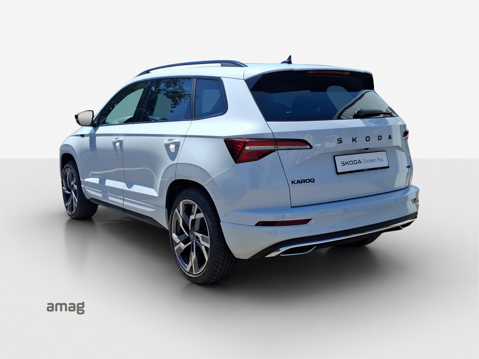 SKODA Karoq 2.0 TSI SportLine 4x4 DSG-image-2