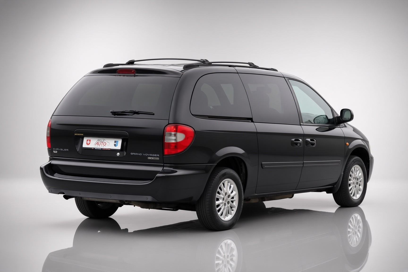 CHRYSLER Grand Voy. 2.8 CRD LX Automatic-image-4