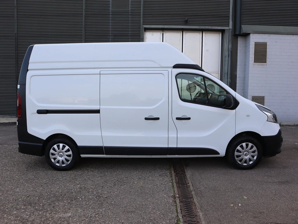 RENAULT Trafic 1.6 ENERGY TwinT. dCi125 2.9t Business L2H2 ** L2 H2 ** 3-Plätzer ** Gr-Navi ** Anh-Kupplung ** LTZ MFK 08.10.2024 **-image-5
