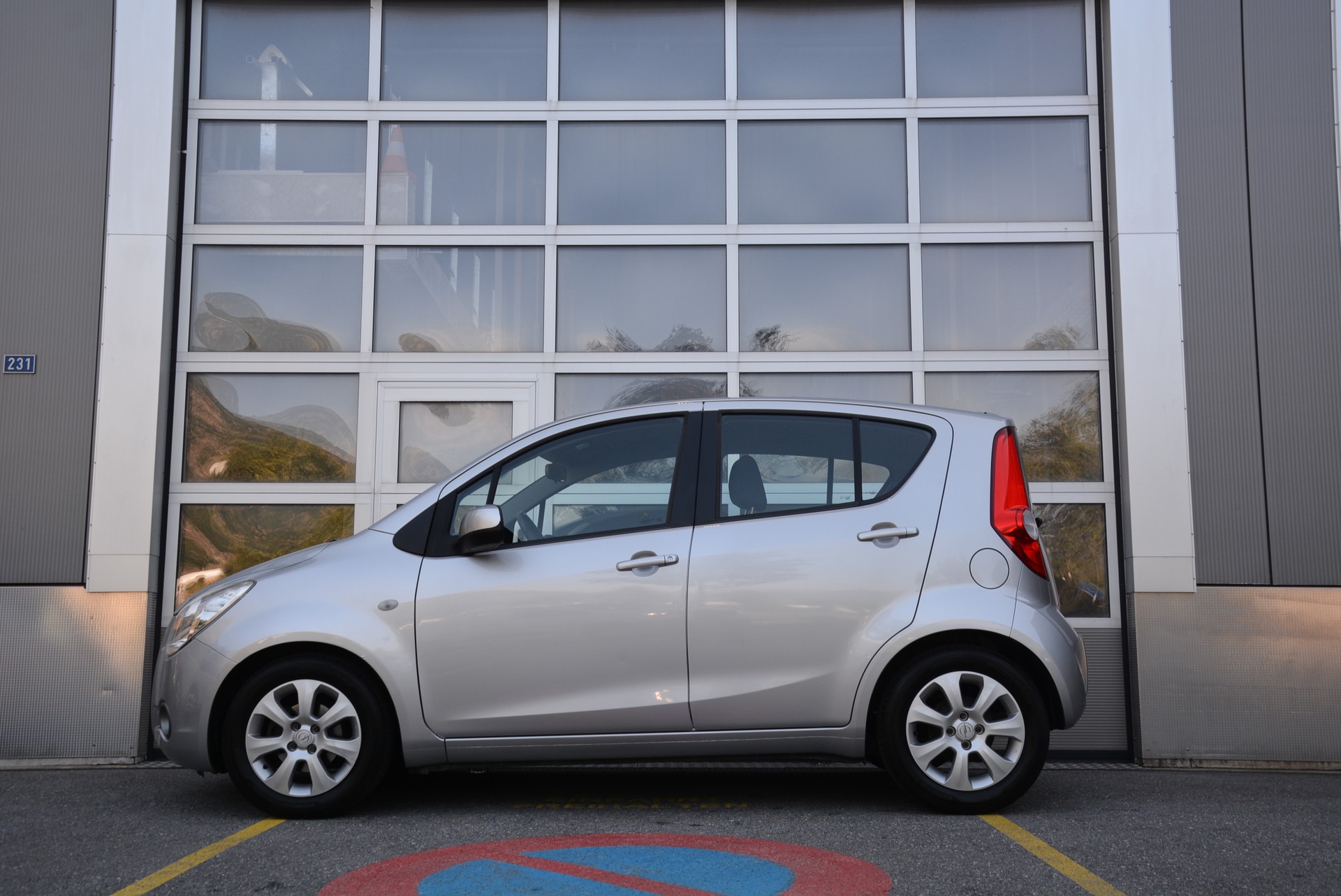 OPEL Agila 1.2 Enjoy-image-3