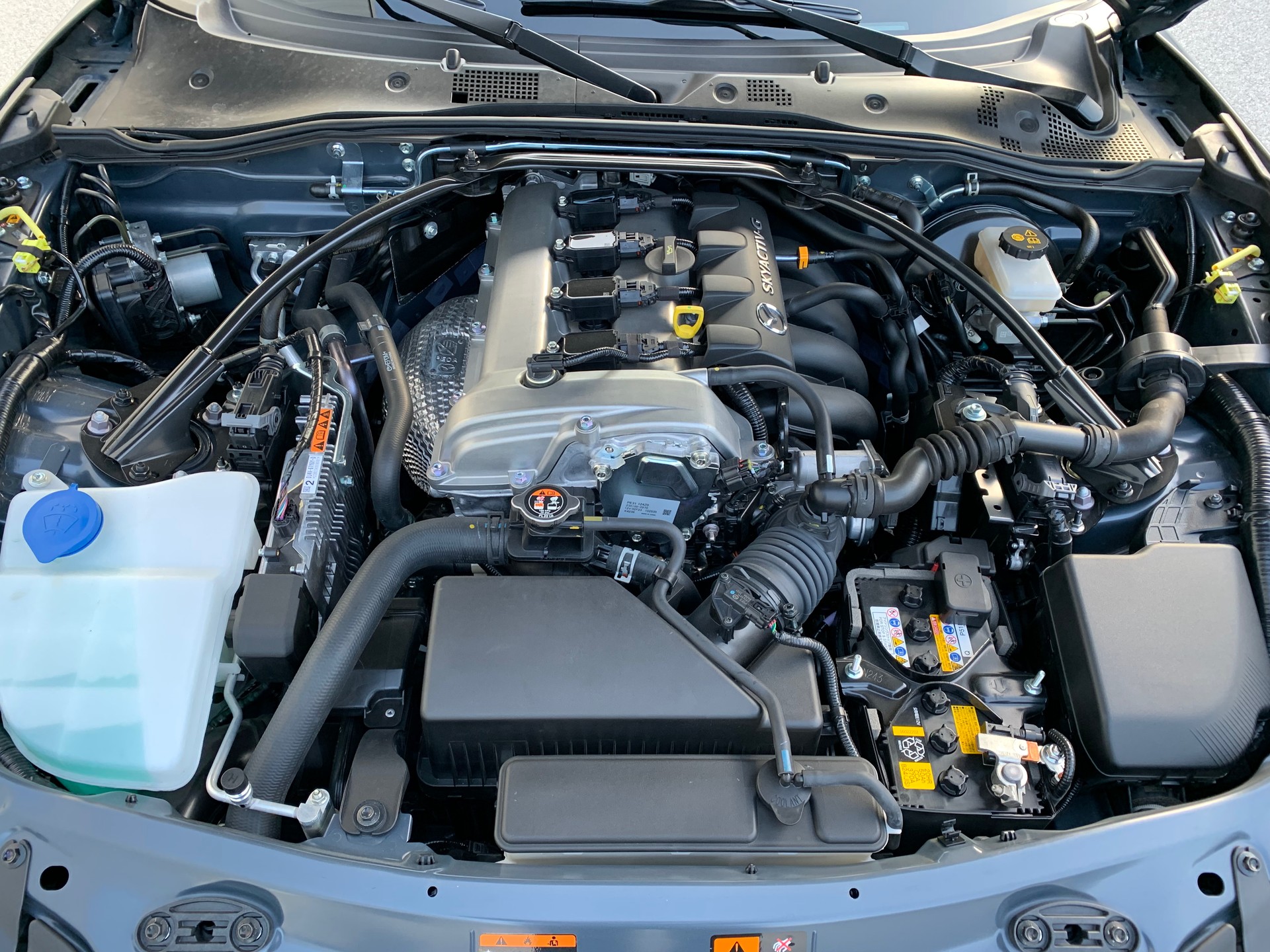 MAZDA 2.0 Revolution-image-5