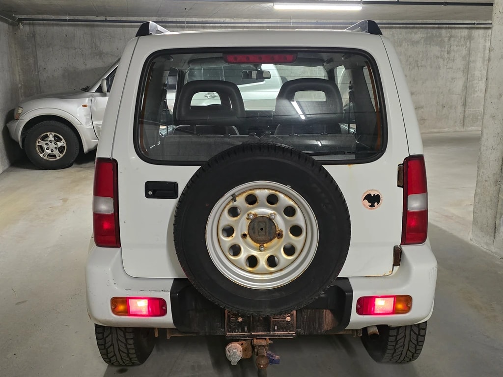 SUZUKI Jimny 1.3 16V JLX Top-image-7